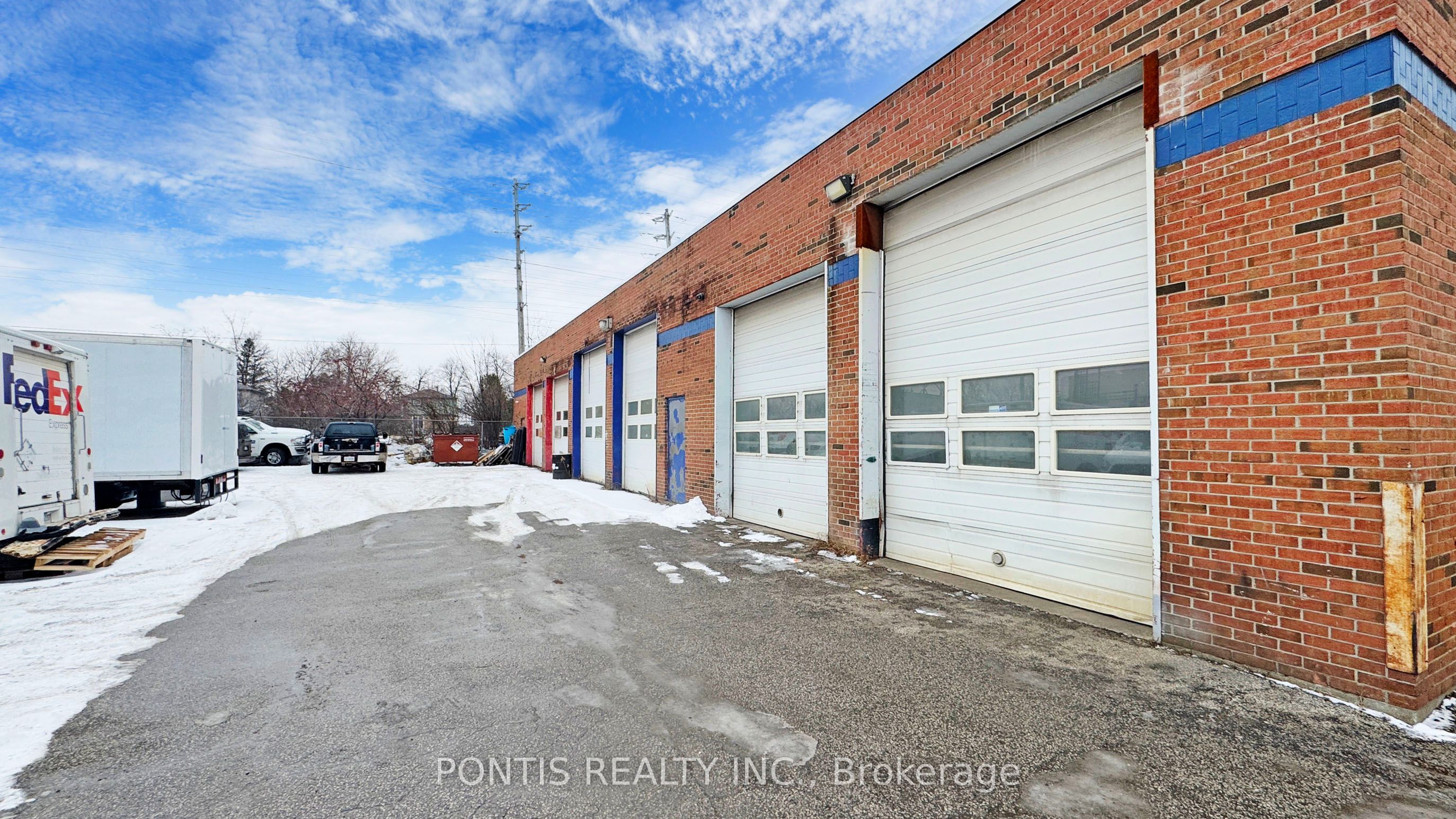 #unit-2 - 6588 Finch Avenue Property Photo 38