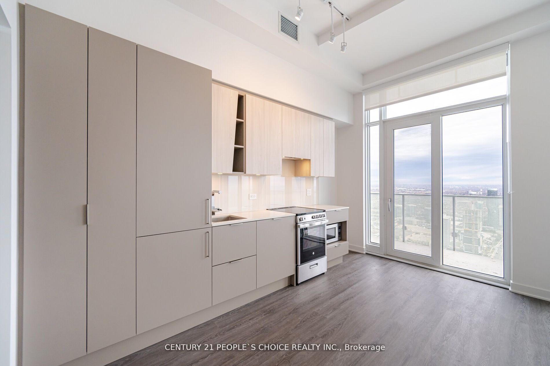 #6014 - 3900 Confederation Parkway Property Photo 16