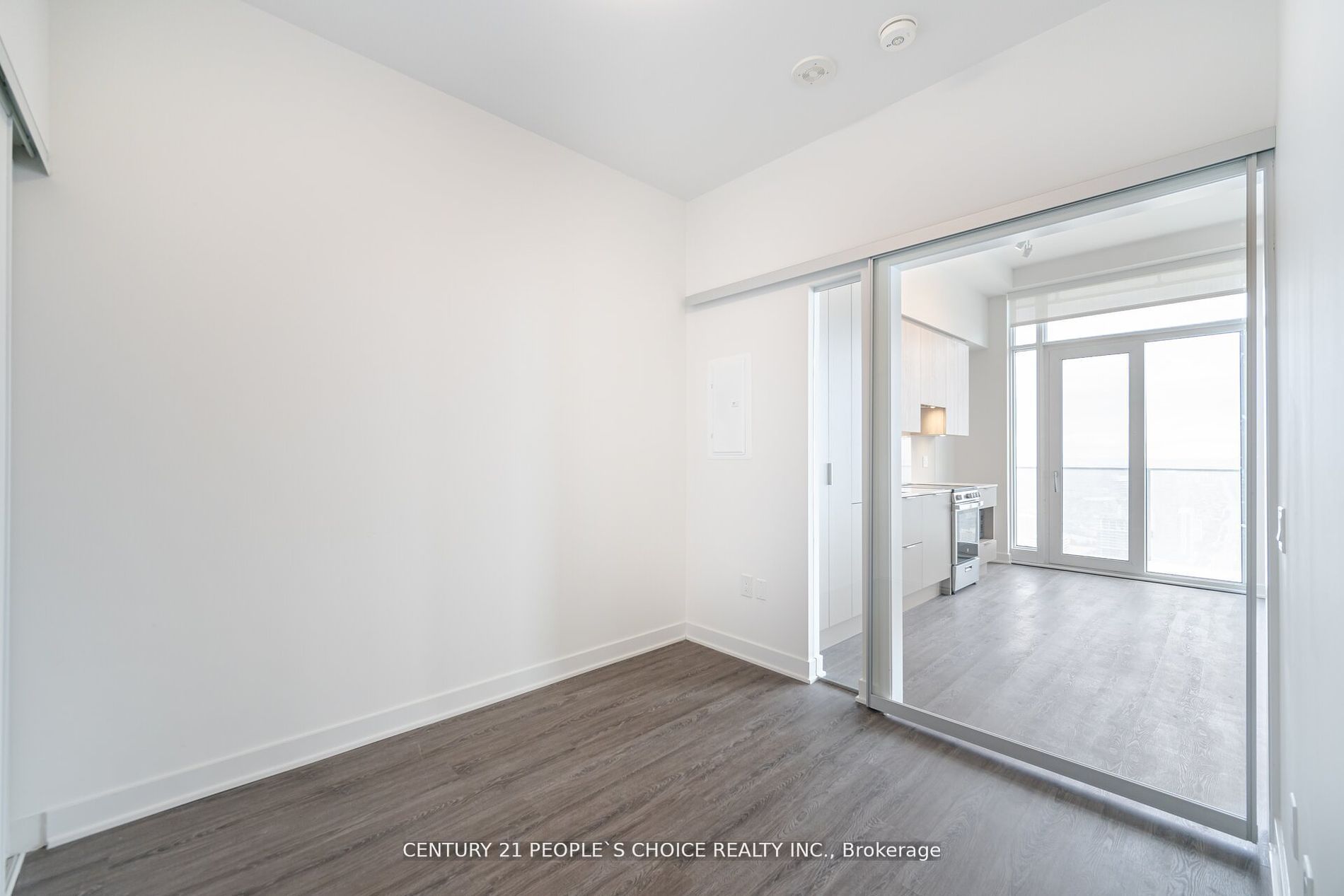 #6014 - 3900 Confederation Parkway Property Photo 19