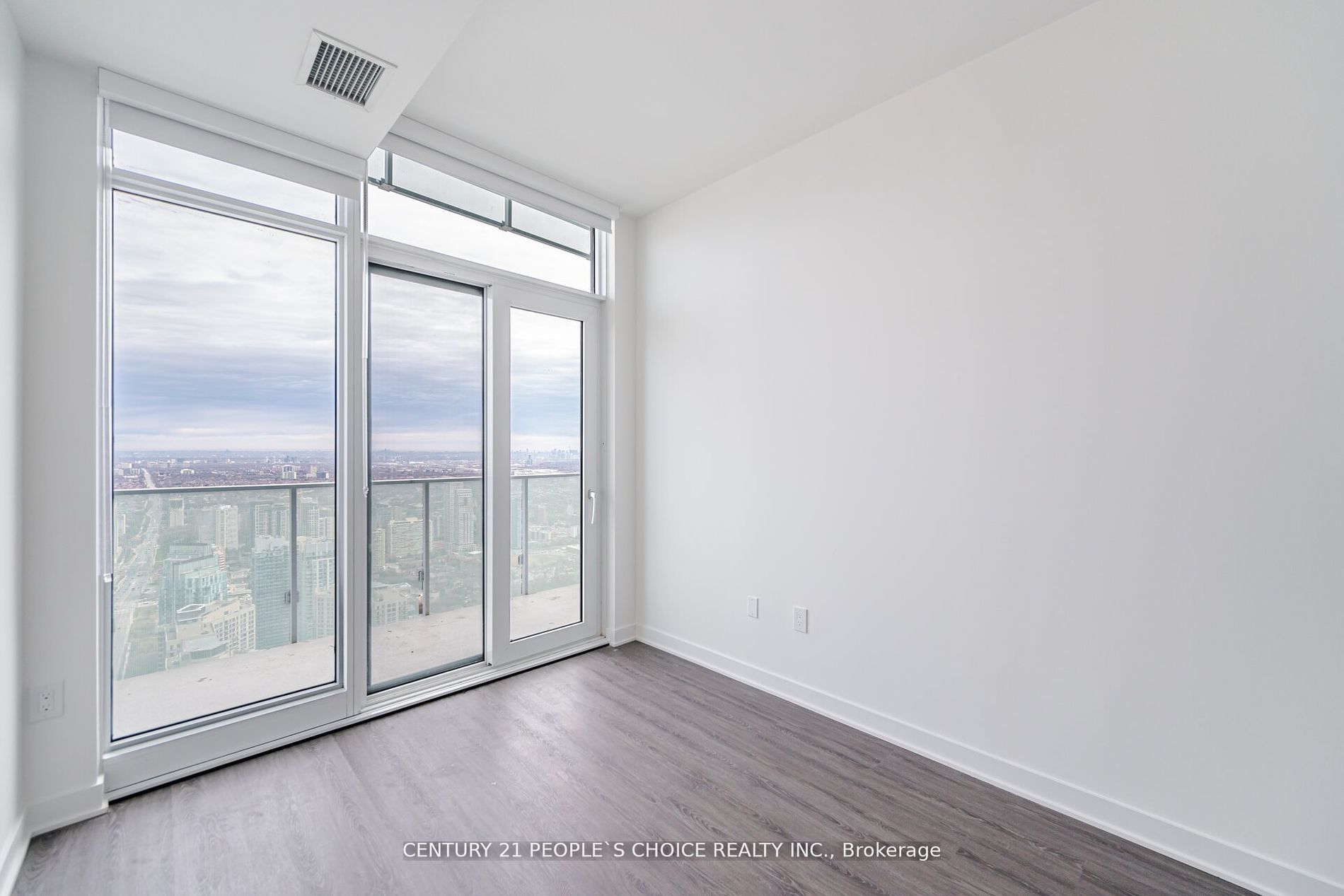 #6014 - 3900 Confederation Parkway Property Photo 29