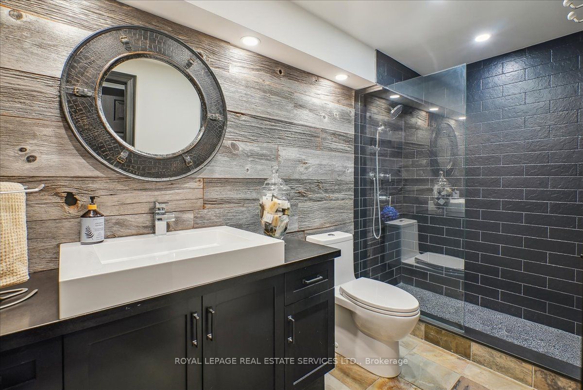 16 Arborglen Drive Property Photo 30