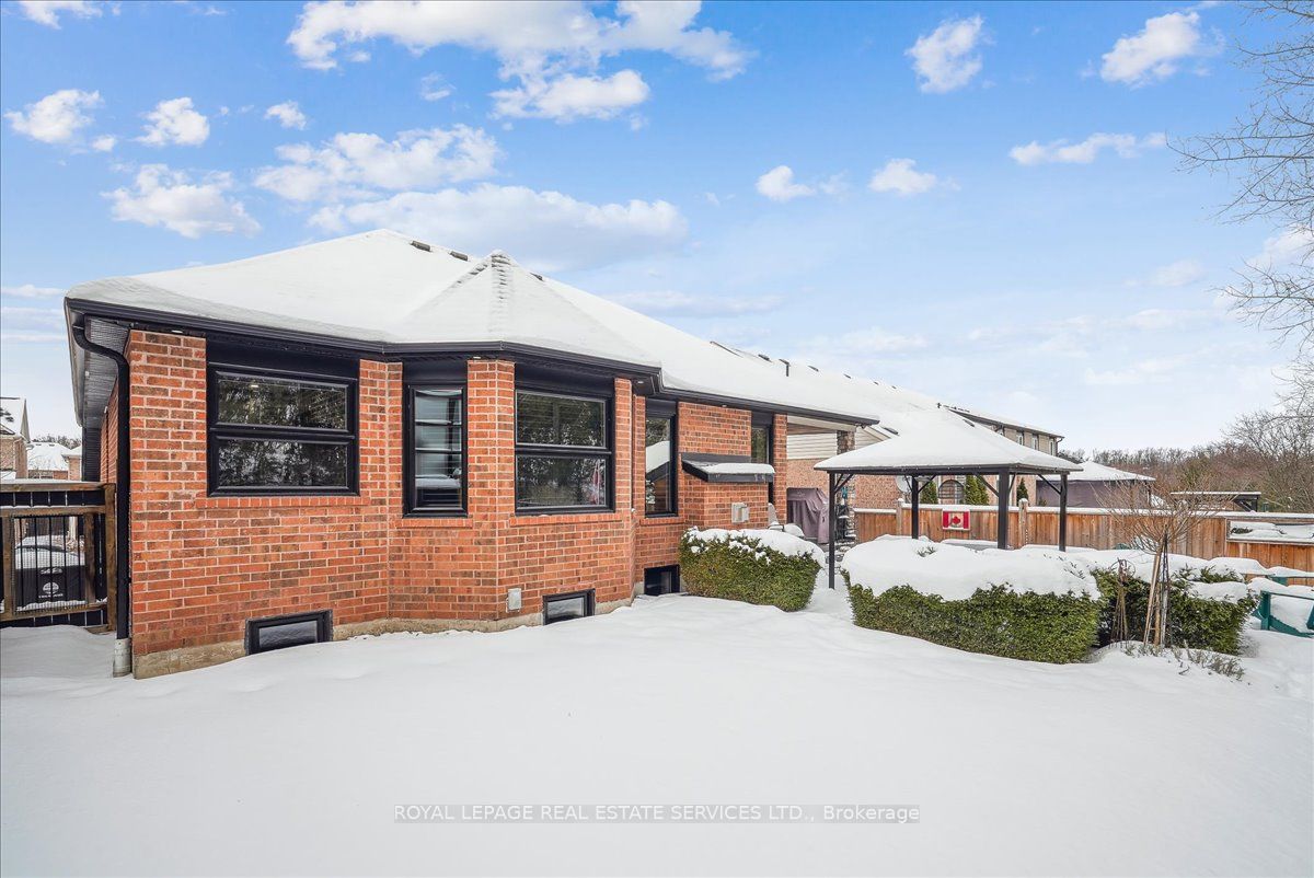 16 Arborglen Drive Property Photo 35