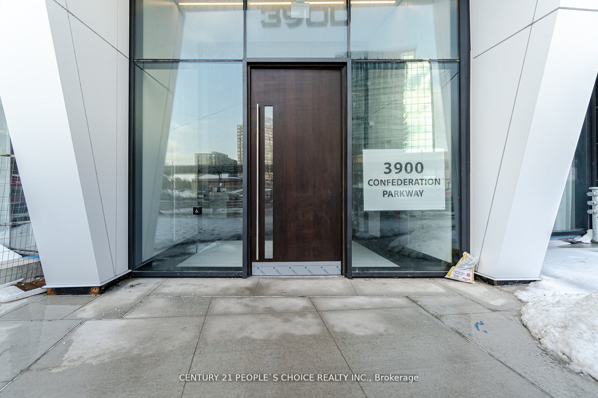 #6014 - 3900 Confederation Parkway Property Photo 3