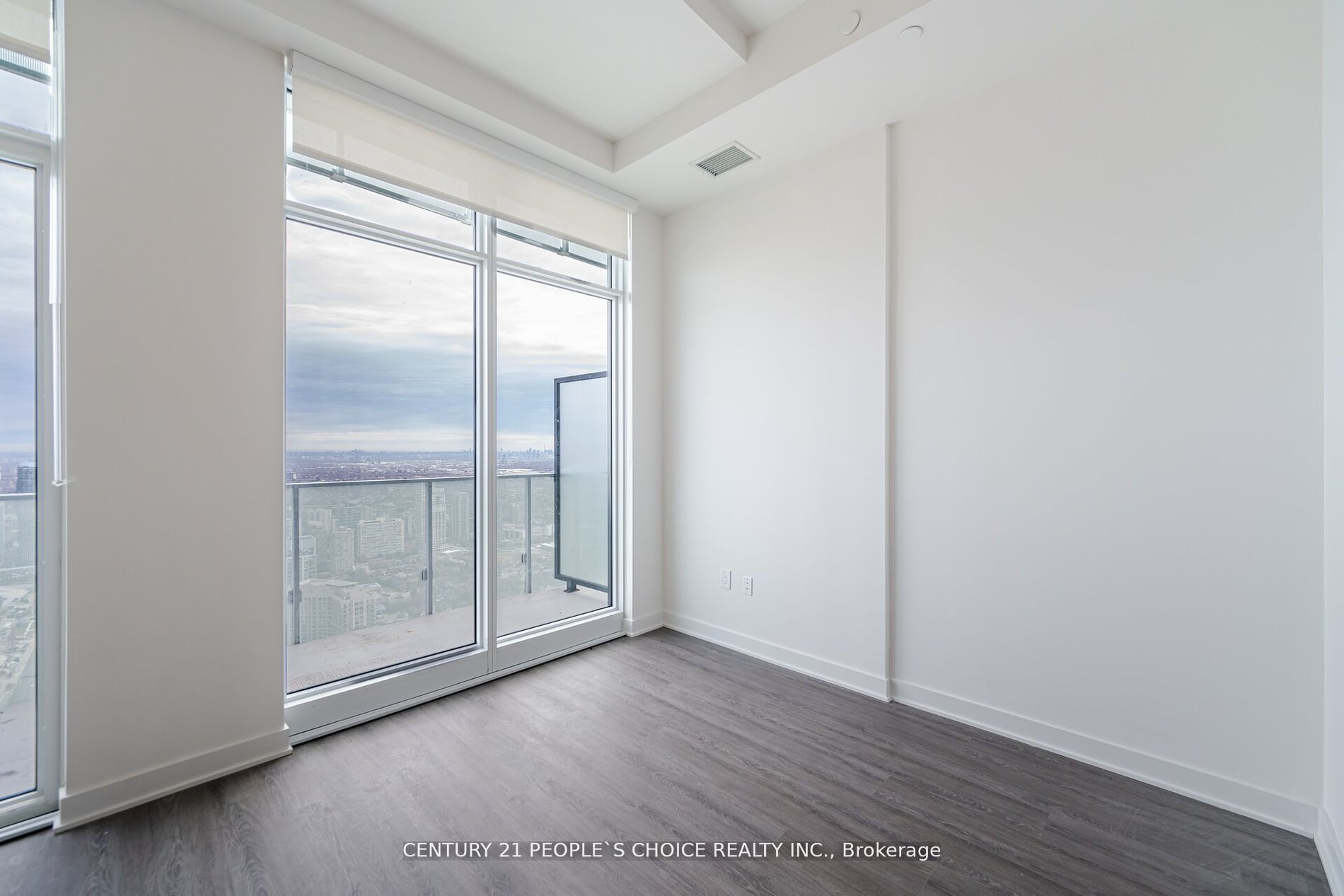 #6014 - 3900 Confederation Parkway Property Photo 13