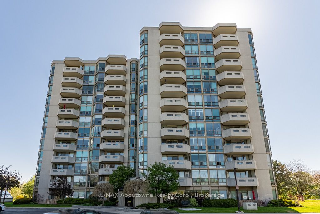 #1209 - 5080 Pinedale Avenue Property Photo 2