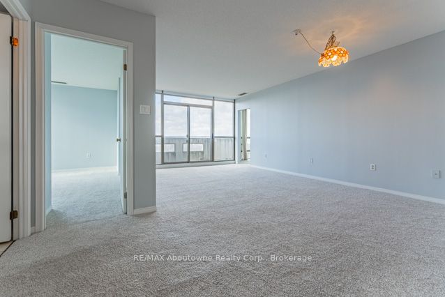#1209 - 5080 Pinedale Avenue Property Photo 8