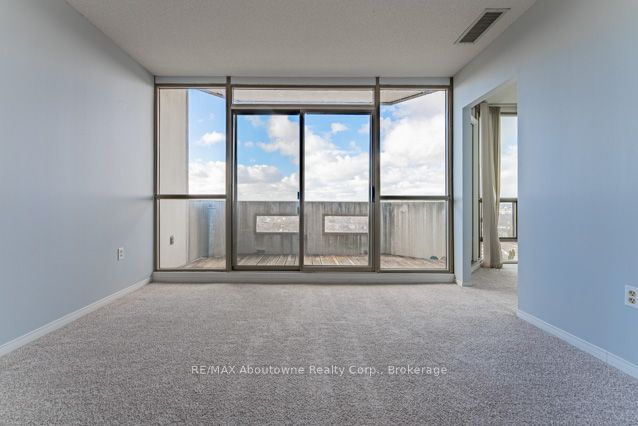 #1209 - 5080 Pinedale Avenue Property Photo 9