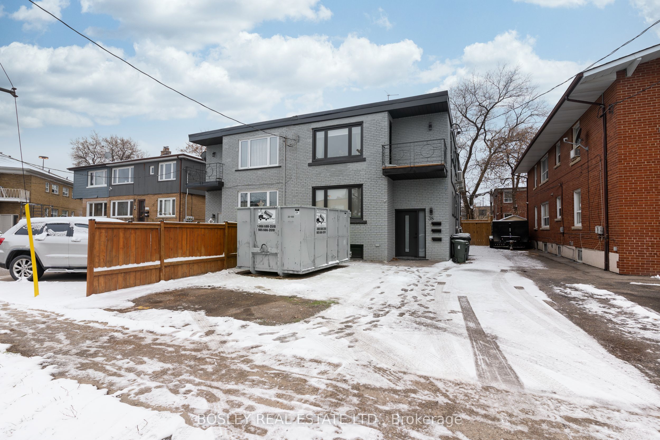 #1 - 38 Penhurst Avenue Property Photo 2