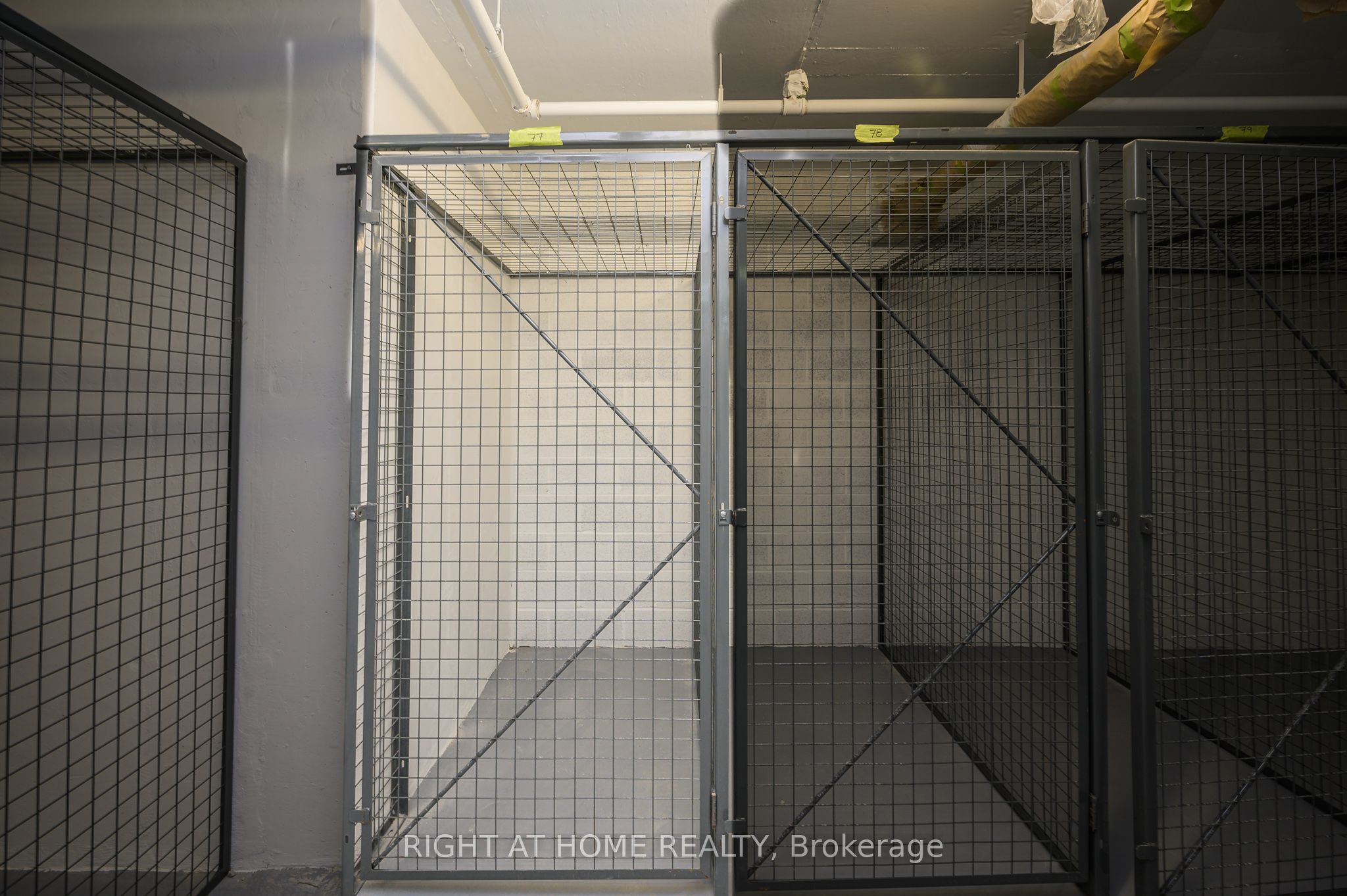 #605 - 509 Dundas Street Property Photo 33