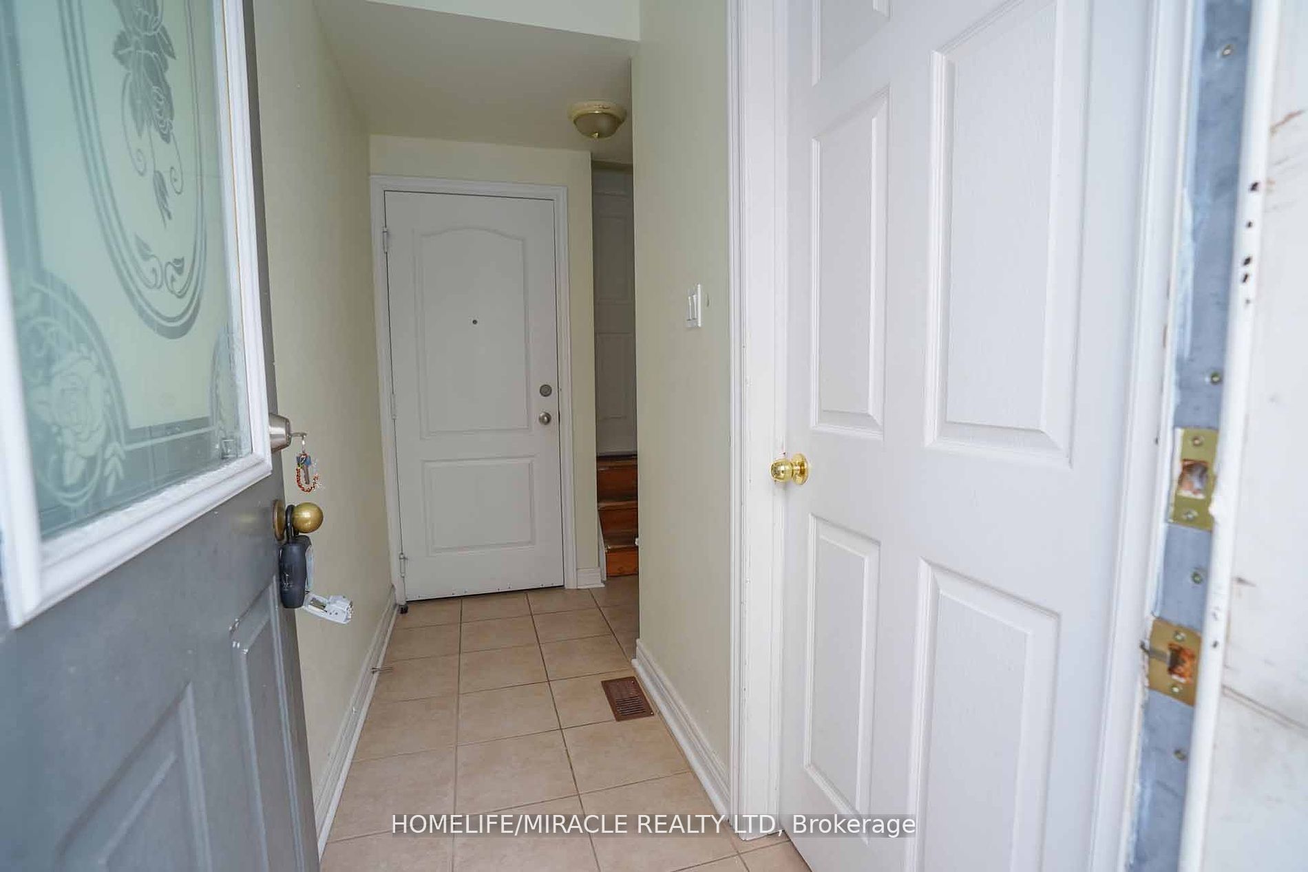 ##lower - 22 Courtsfield Crescent Property Photo 6
