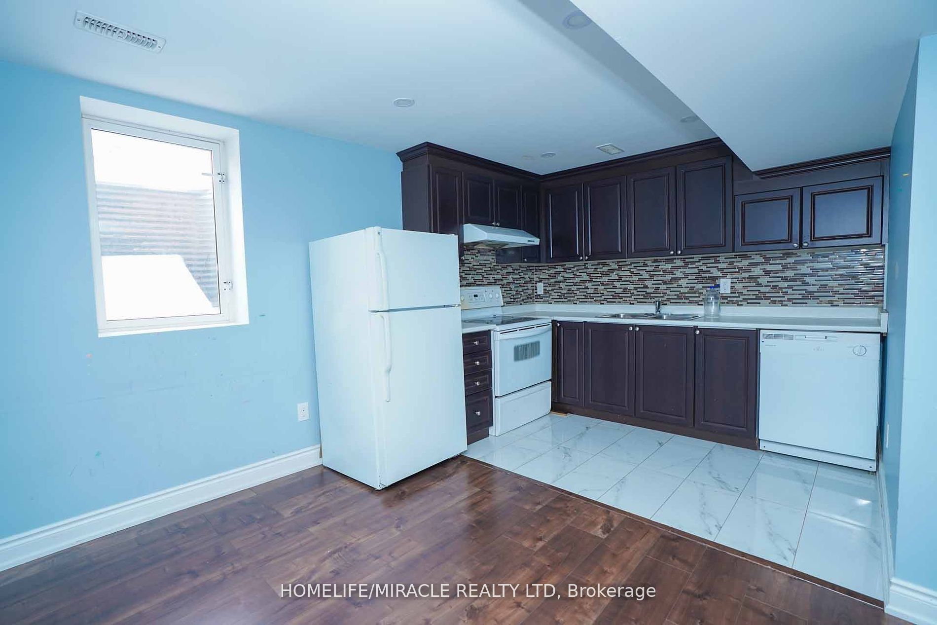 ##lower - 22 Courtsfield Crescent Property Photo 7
