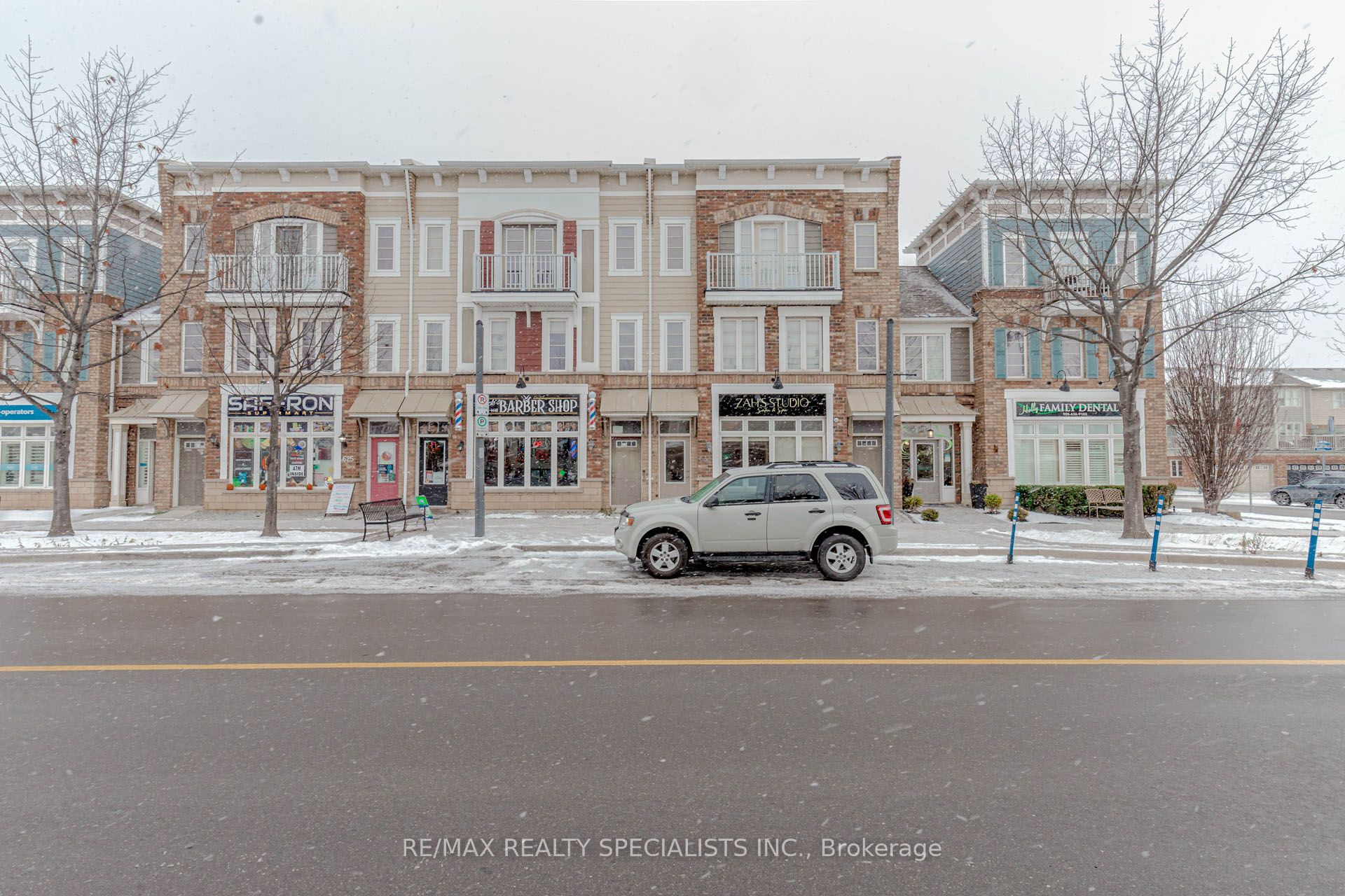 633 Holly Avenue Property Photo 1