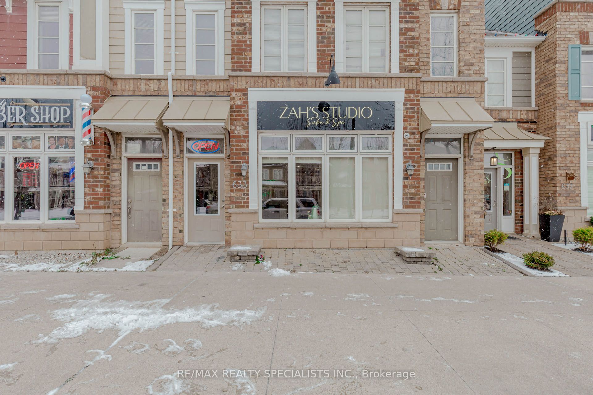 633 Holly Avenue Property Photo 4