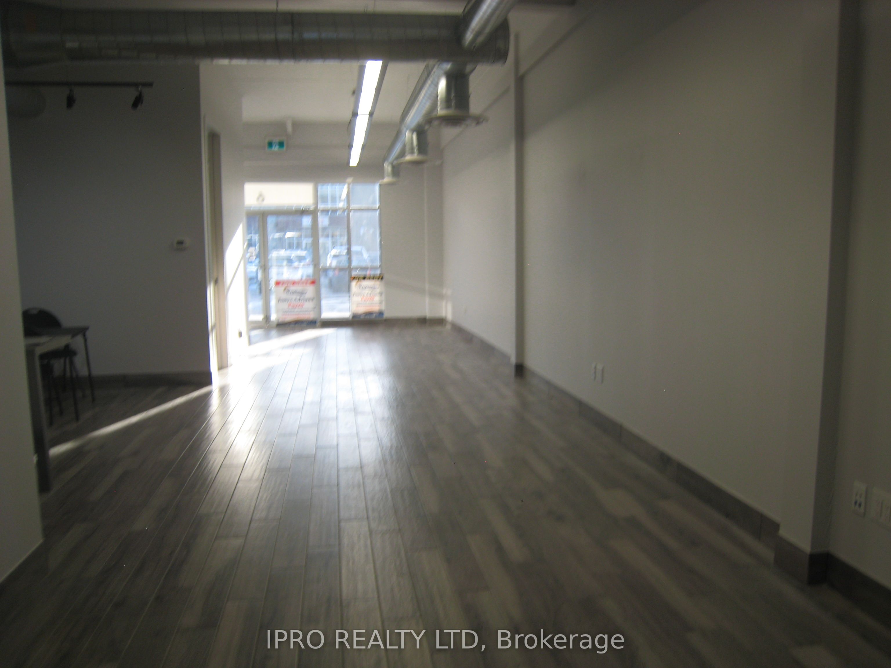 #6 - 217 Speers Road Property Photo 19