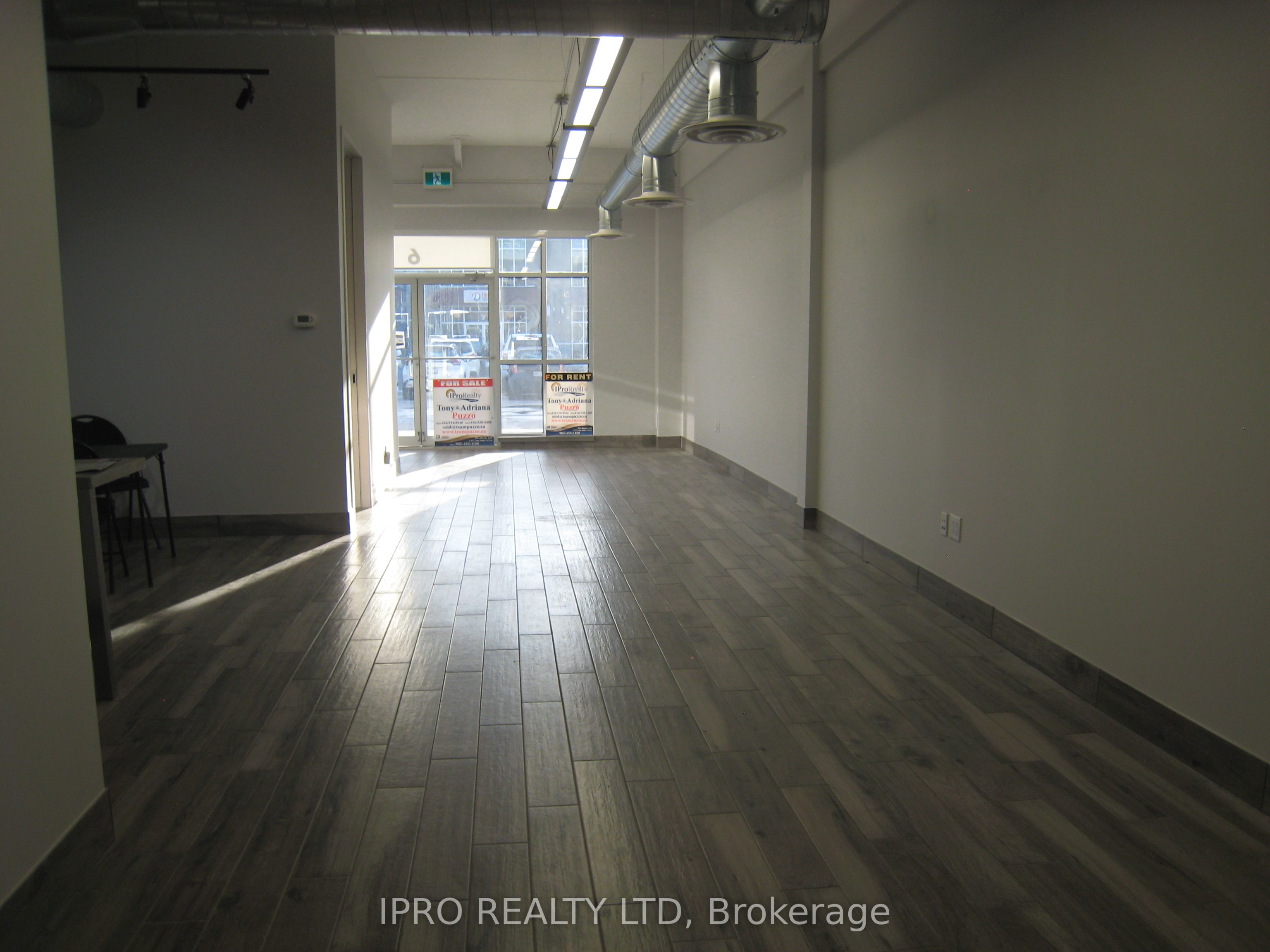 #6 - 217 Speers Road Property Photo 21