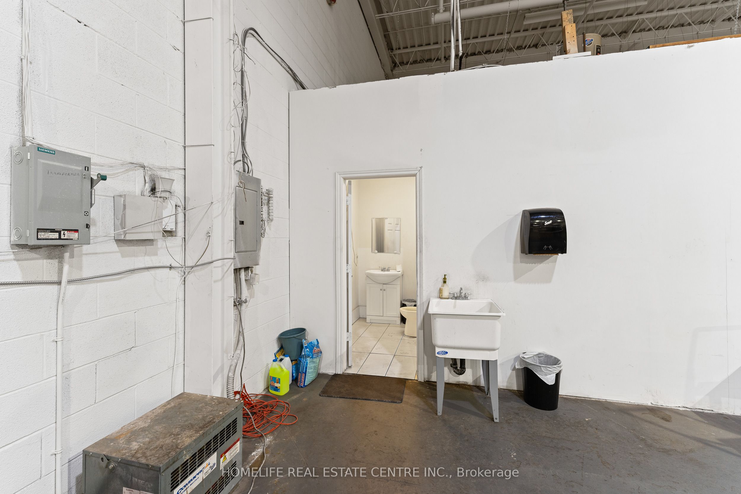 #5 - 286 Rutherford Road Property Photo 18
