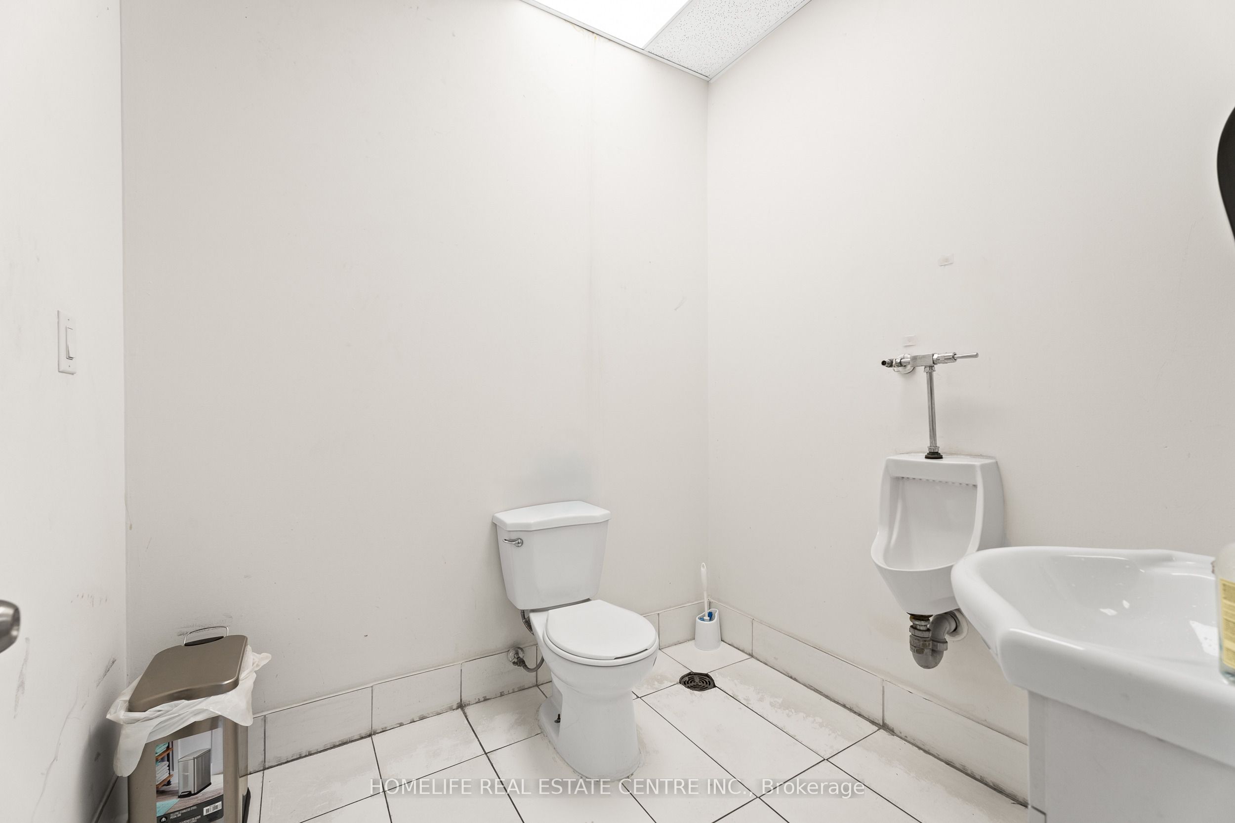 #5 - 286 Rutherford Road Property Photo 34
