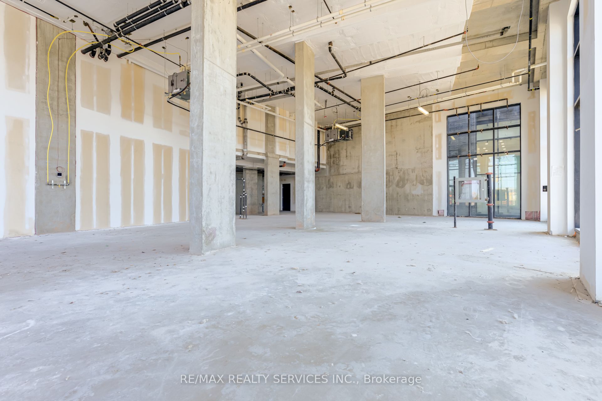 #1 - 5230 Dundas Street Property Photo 19