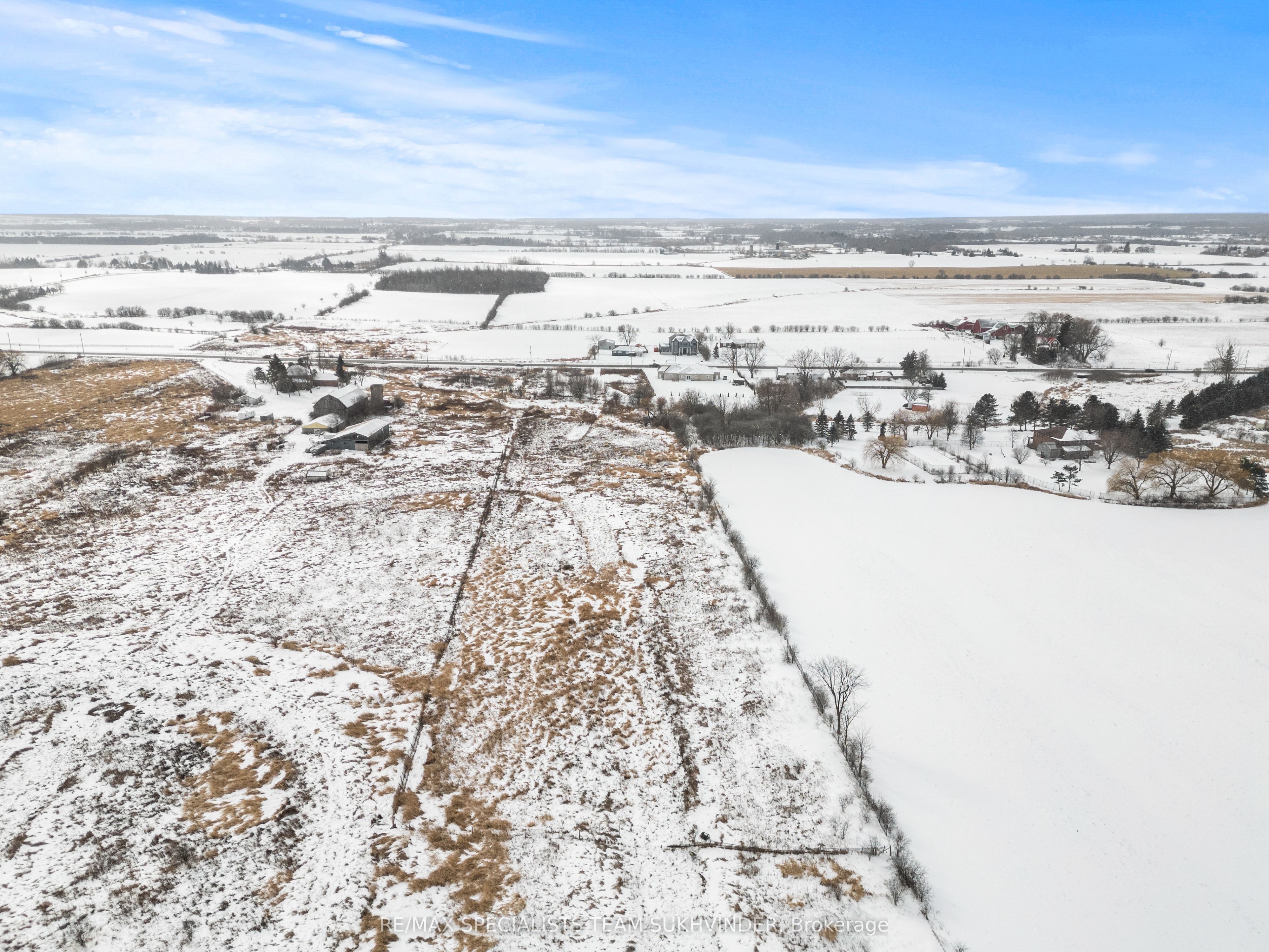 13185 Airport Road Property Photo 5