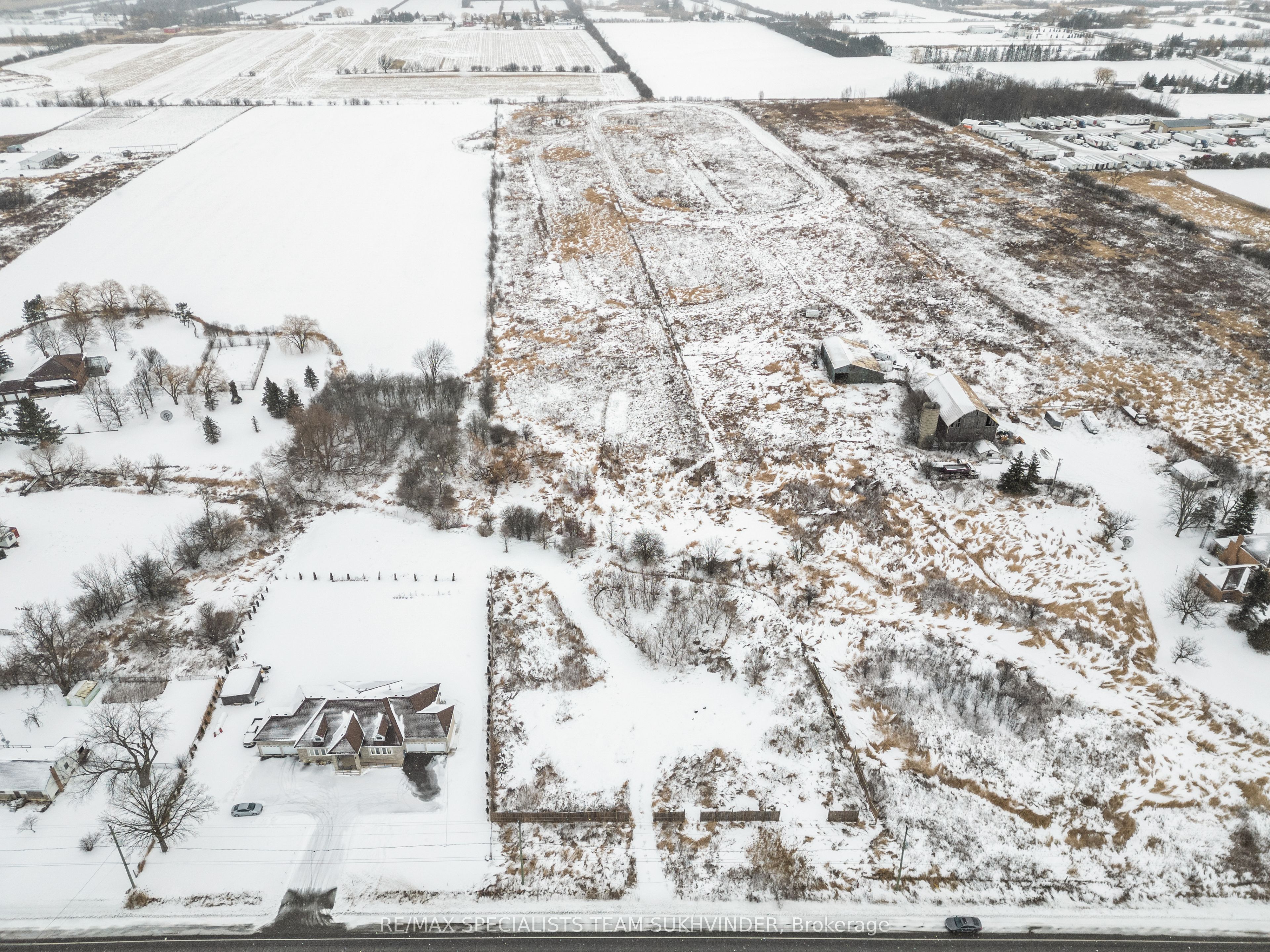 13185 Airport Road Property Photo 7