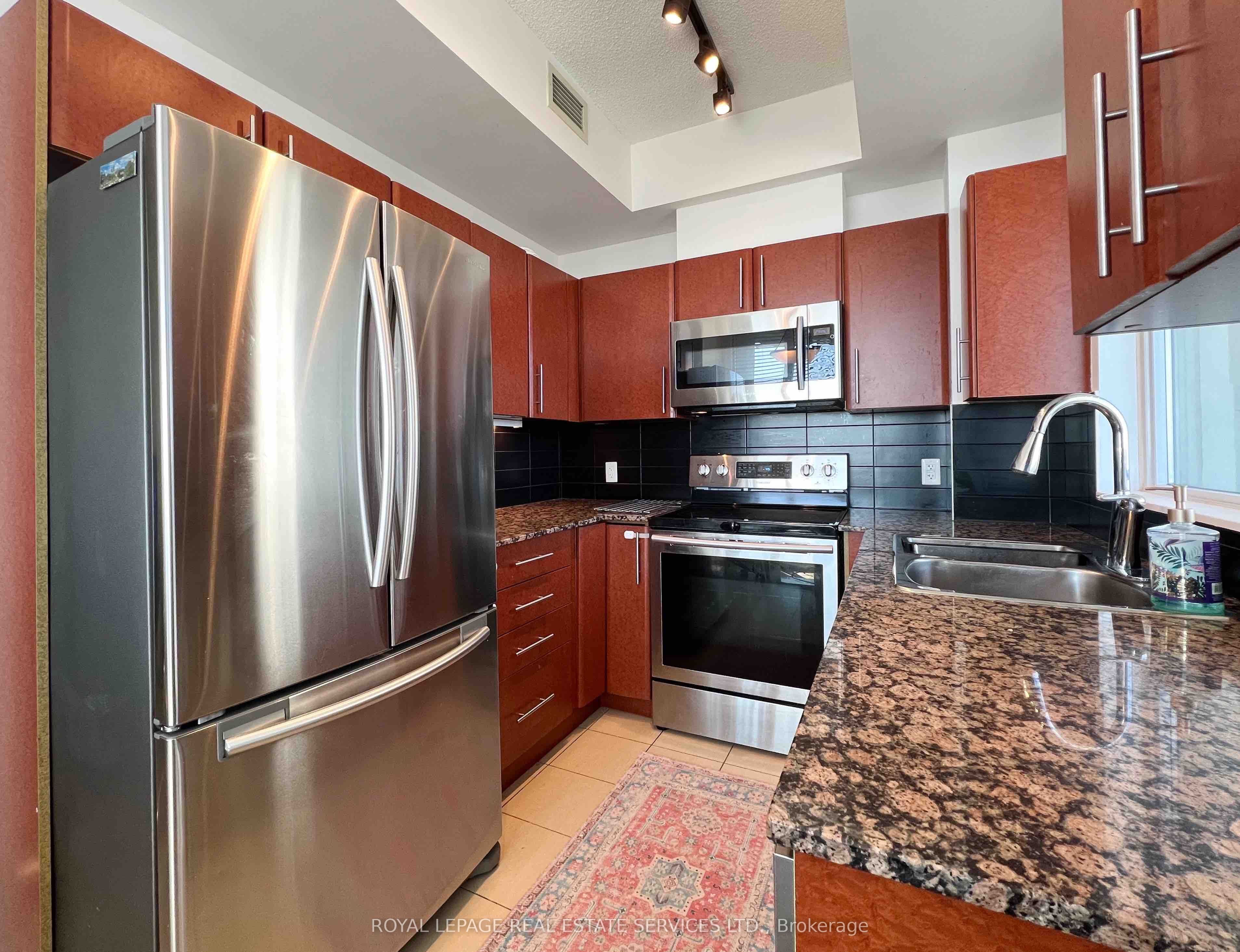 #1205 - 3515 Kariya Drive Property Photo 6