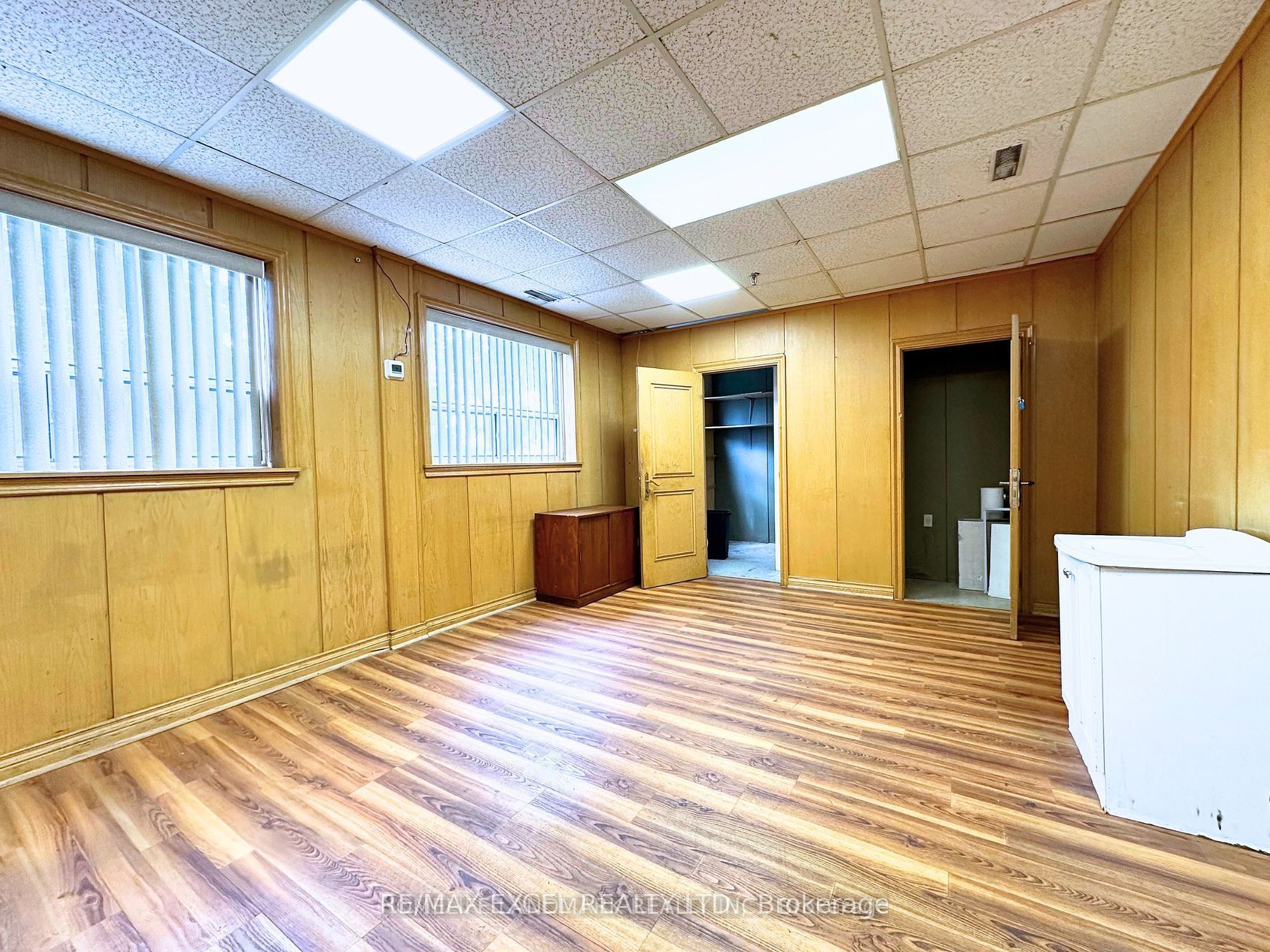 #204 - 705 Lawrence Avenue Property Photo 4