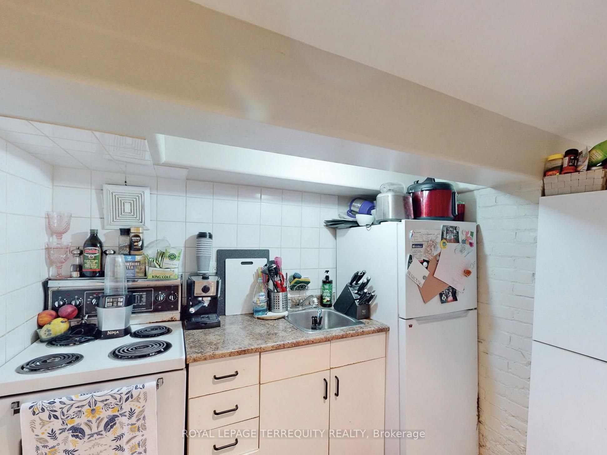 197 Park Lawn Road Property Photo 28
