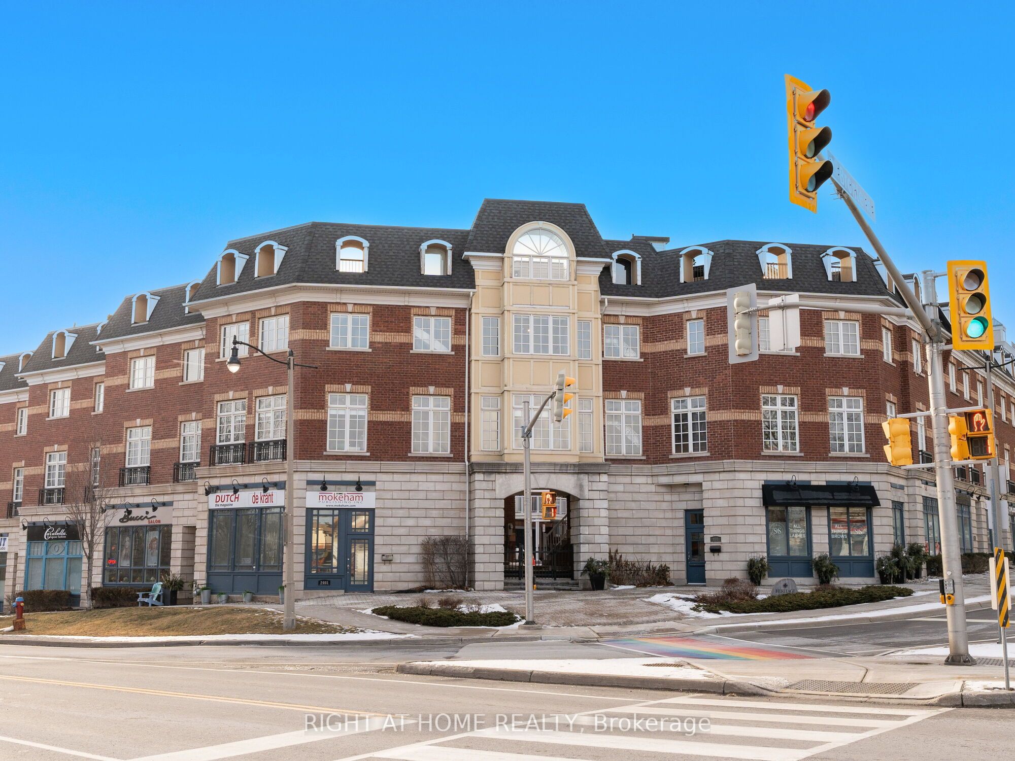 #8 - 120 Bronte Road Property Photo 10