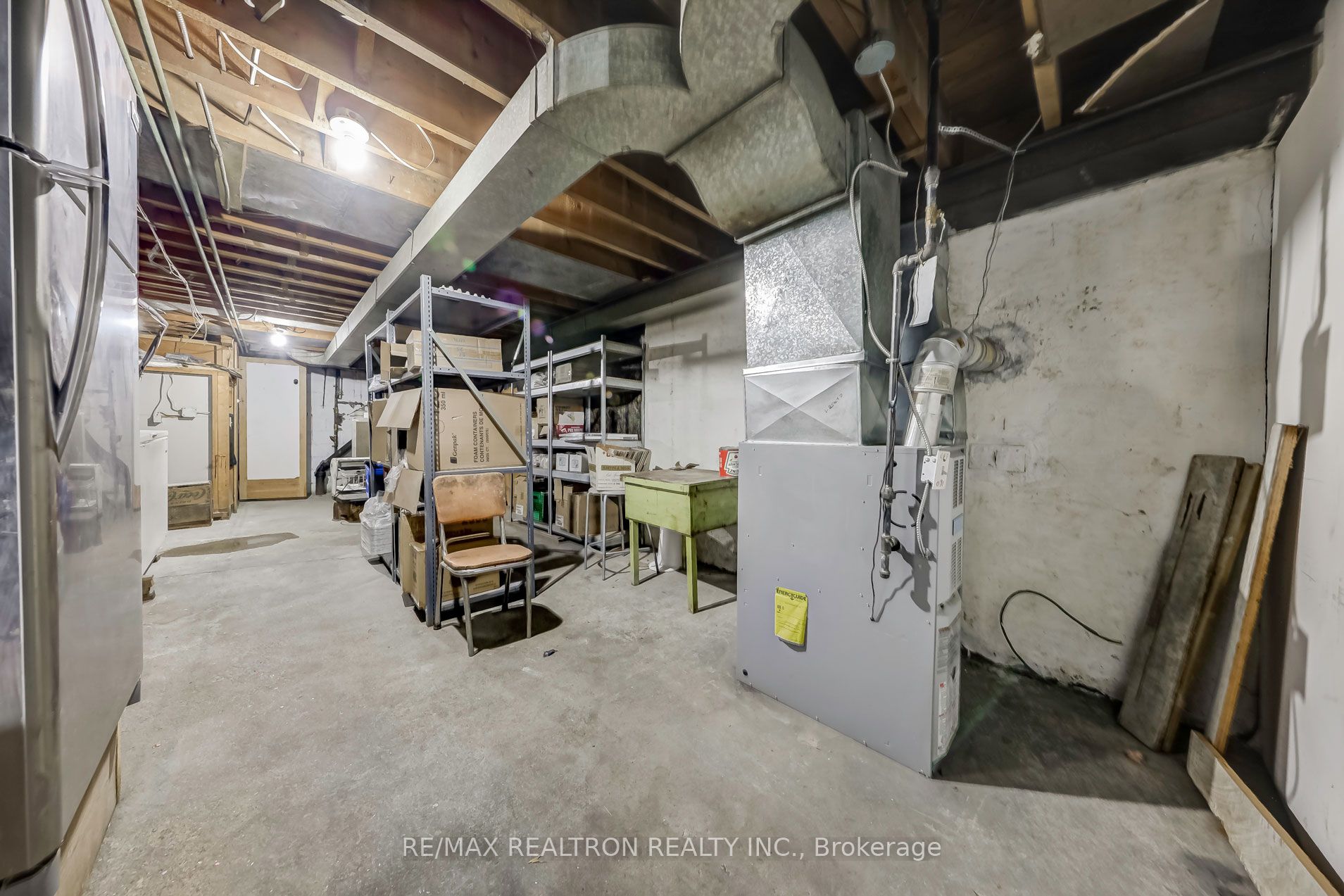 2865 Keele Street Property Photo 12
