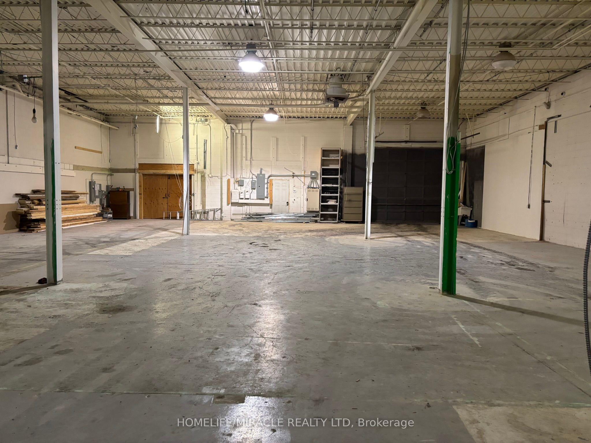 #2 & 3 - 3153 -3155 Steeles Avenue Property Photo 15