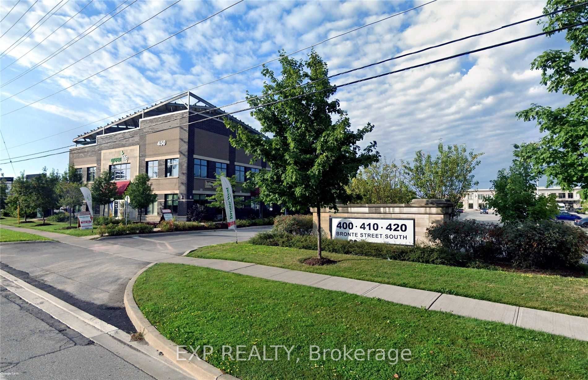 #105-109 - 420 Bronte Street Property Photo 1