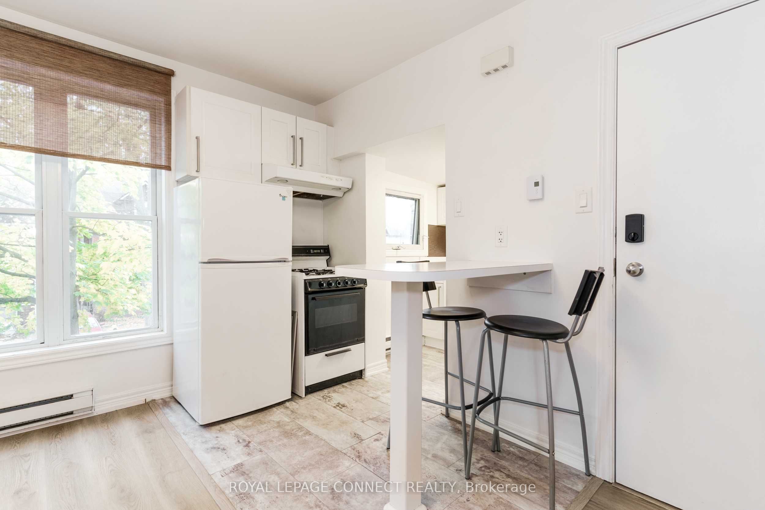 307 Pacific Avenue Property Photo 6