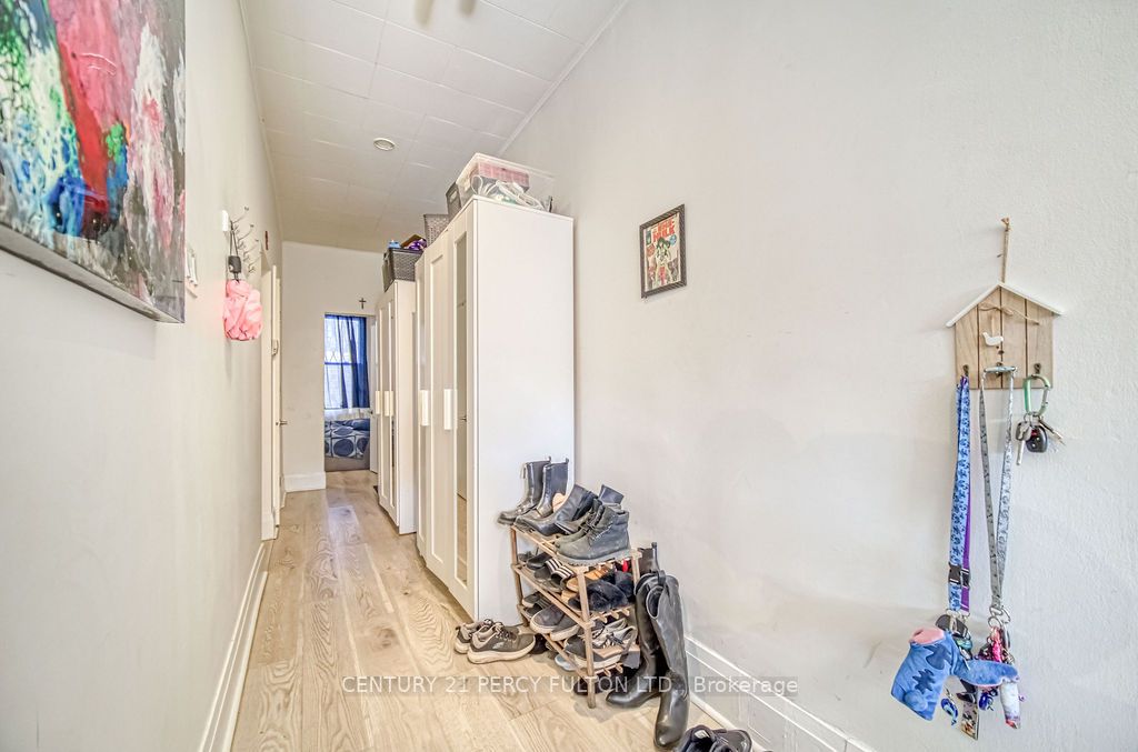 1606 Queen Street Property Photo 13