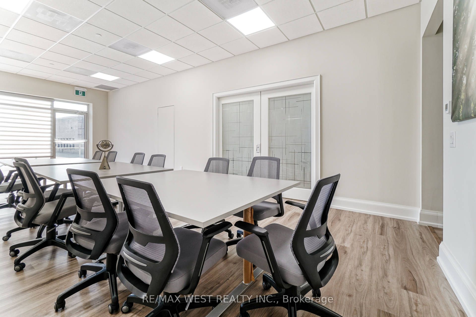 #20 (13) - 7956 Torbram Road Property Photo 22