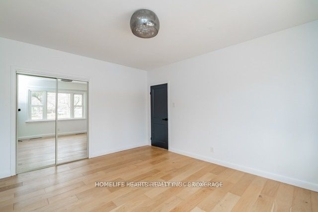 271 Wedgewood Drive Property Photo 20