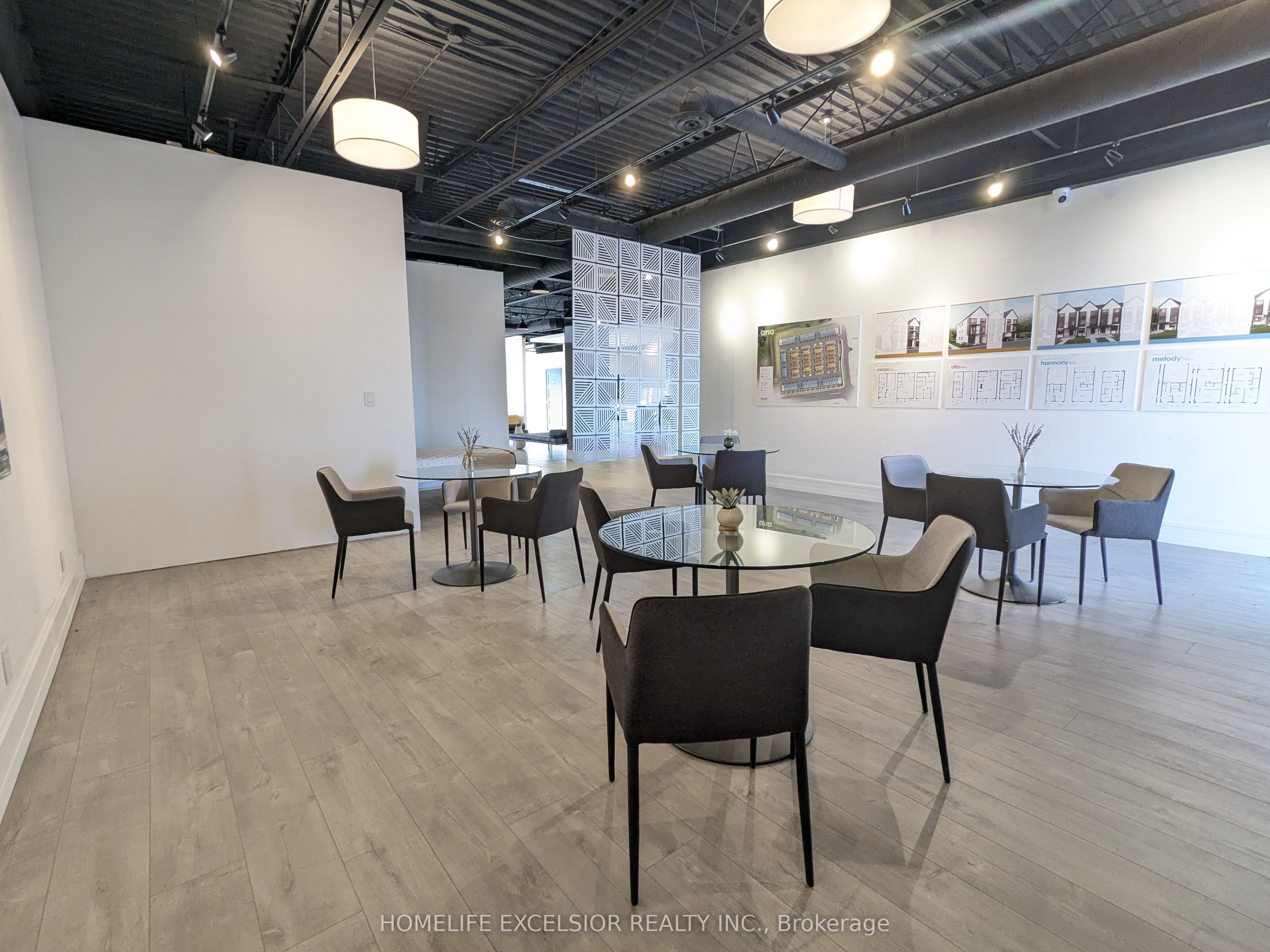 #1/1a - 1528 Dundas Street Property Photo 24