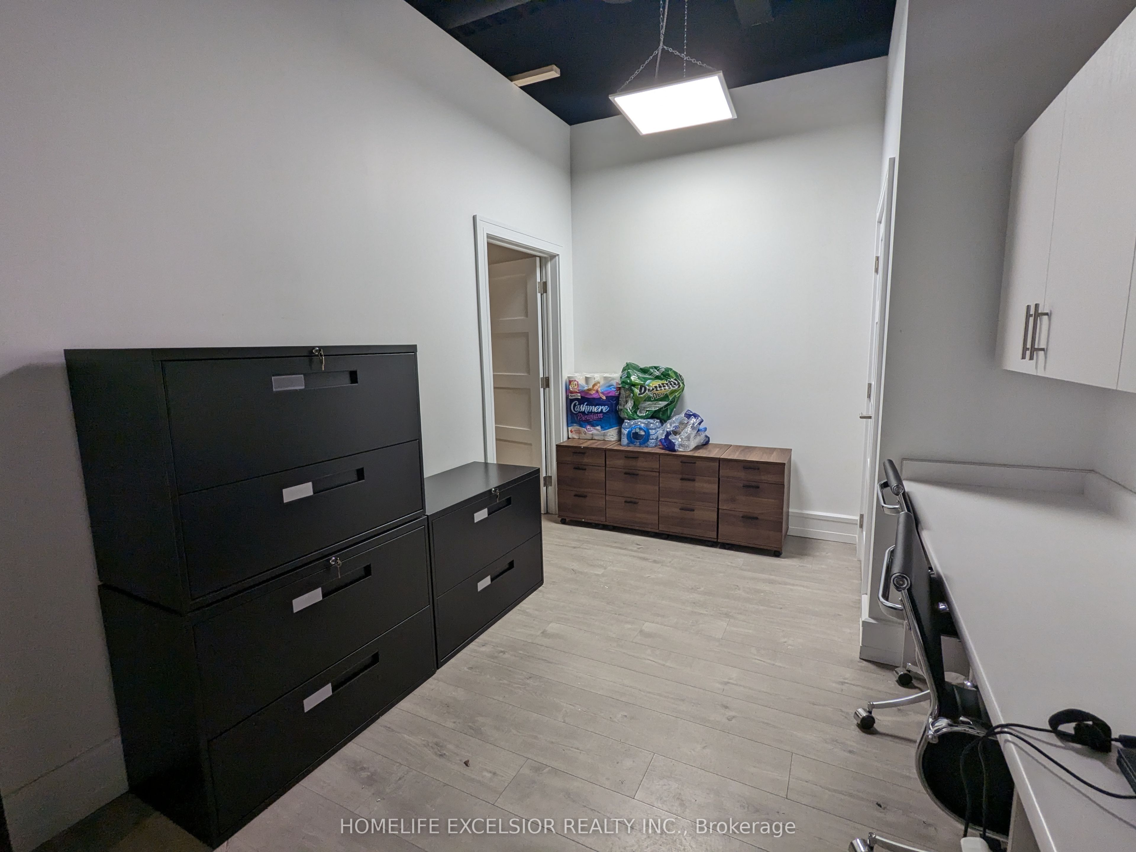 #1/1a - 1528 Dundas Street Property Photo 26