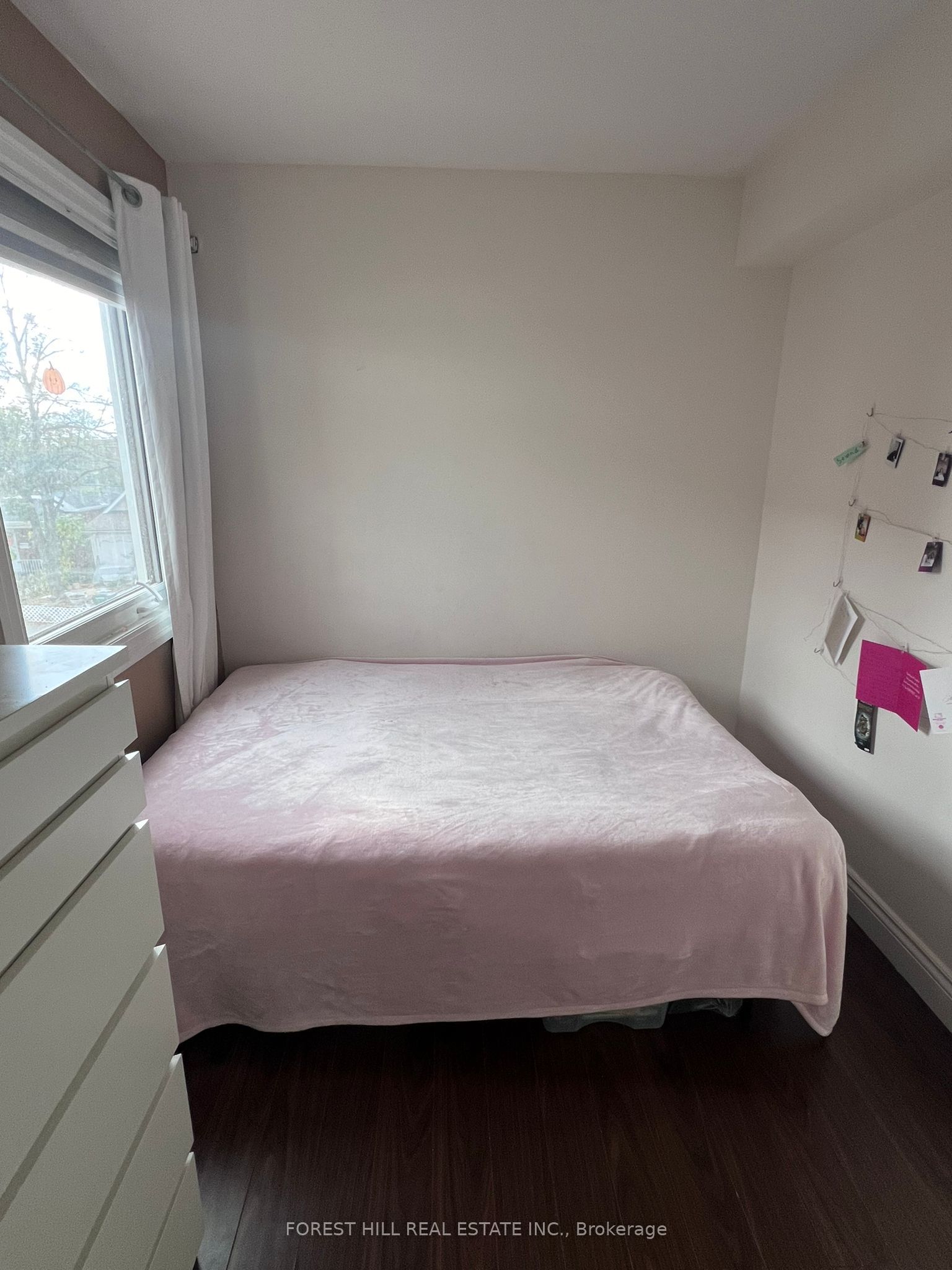 275 Blackthorn Avenue Property Photo 13