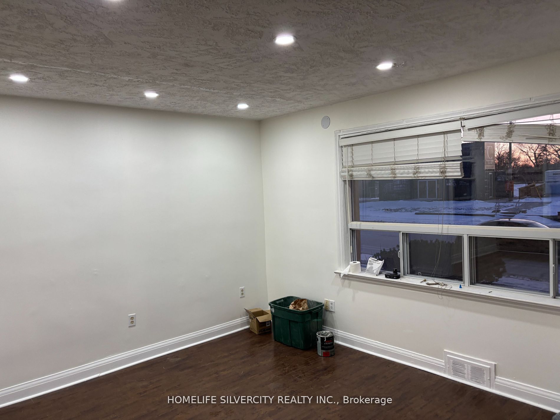 7 Queen Street Property Photo 9