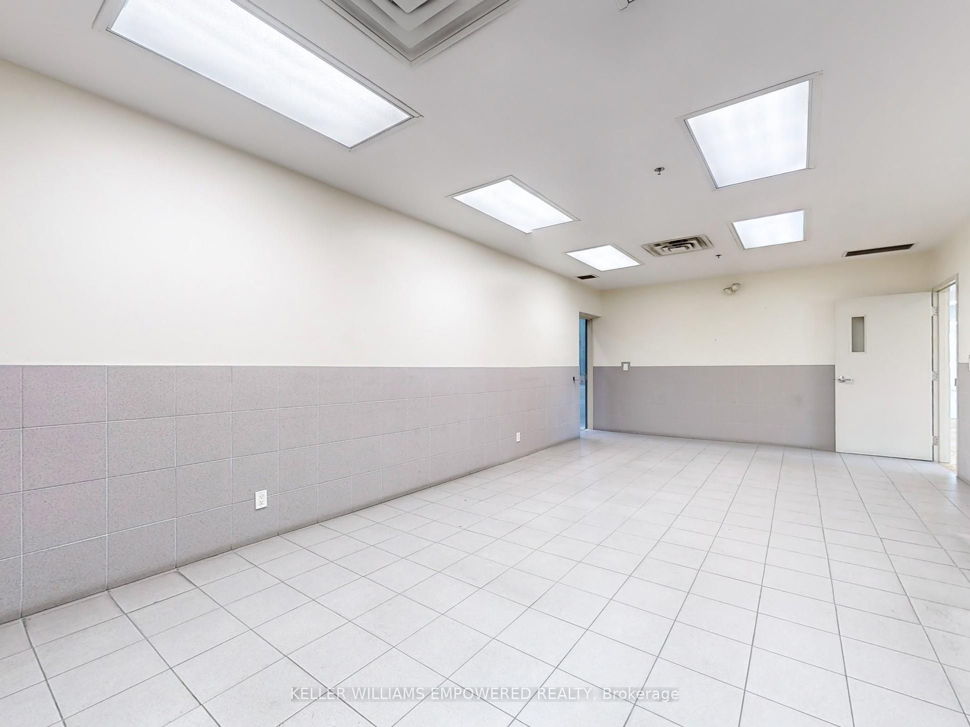 1060a Lorimar Drive Property Photo 31