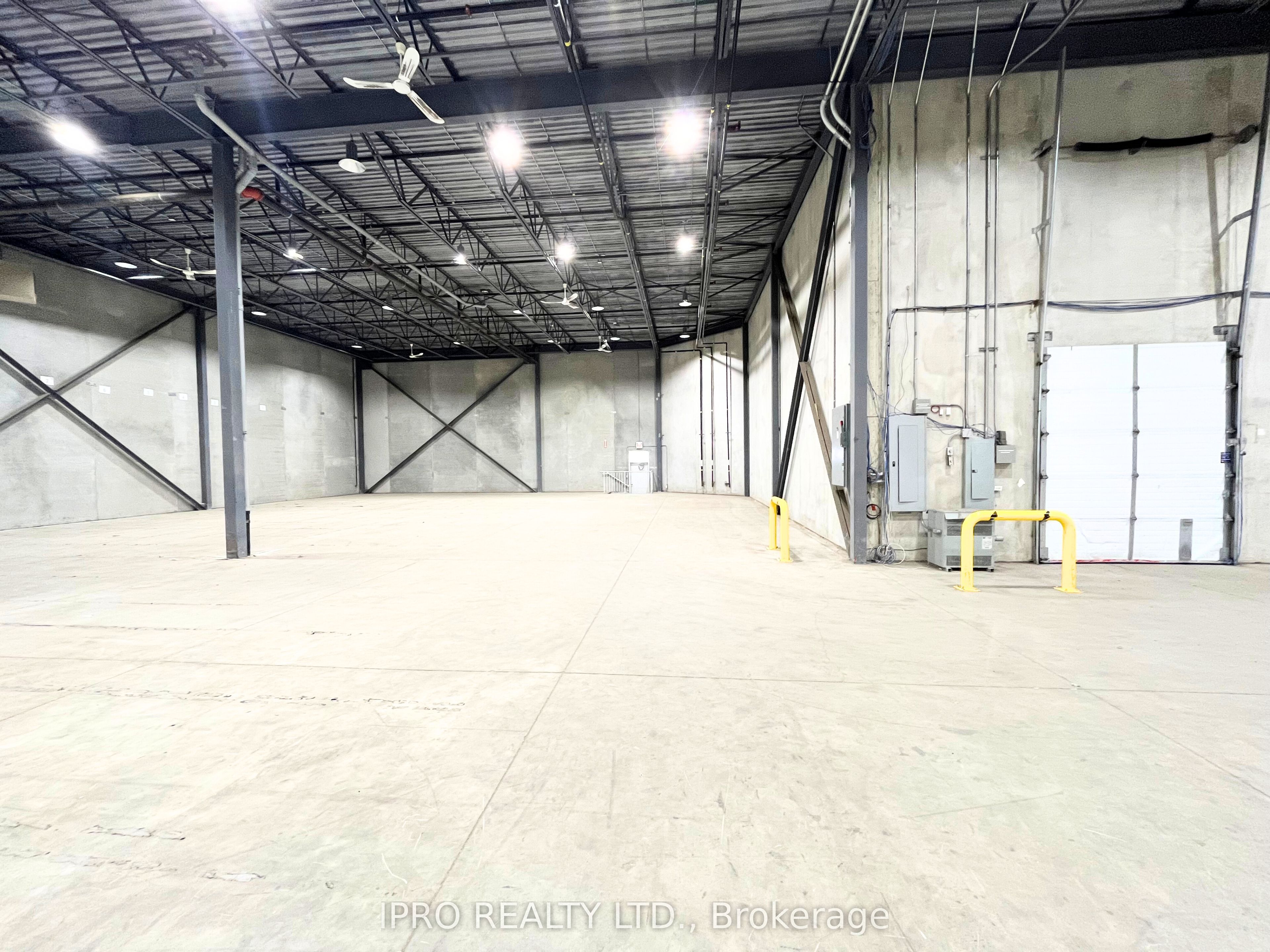 #5-6 - 2885 Argentia Road Property Photo 11