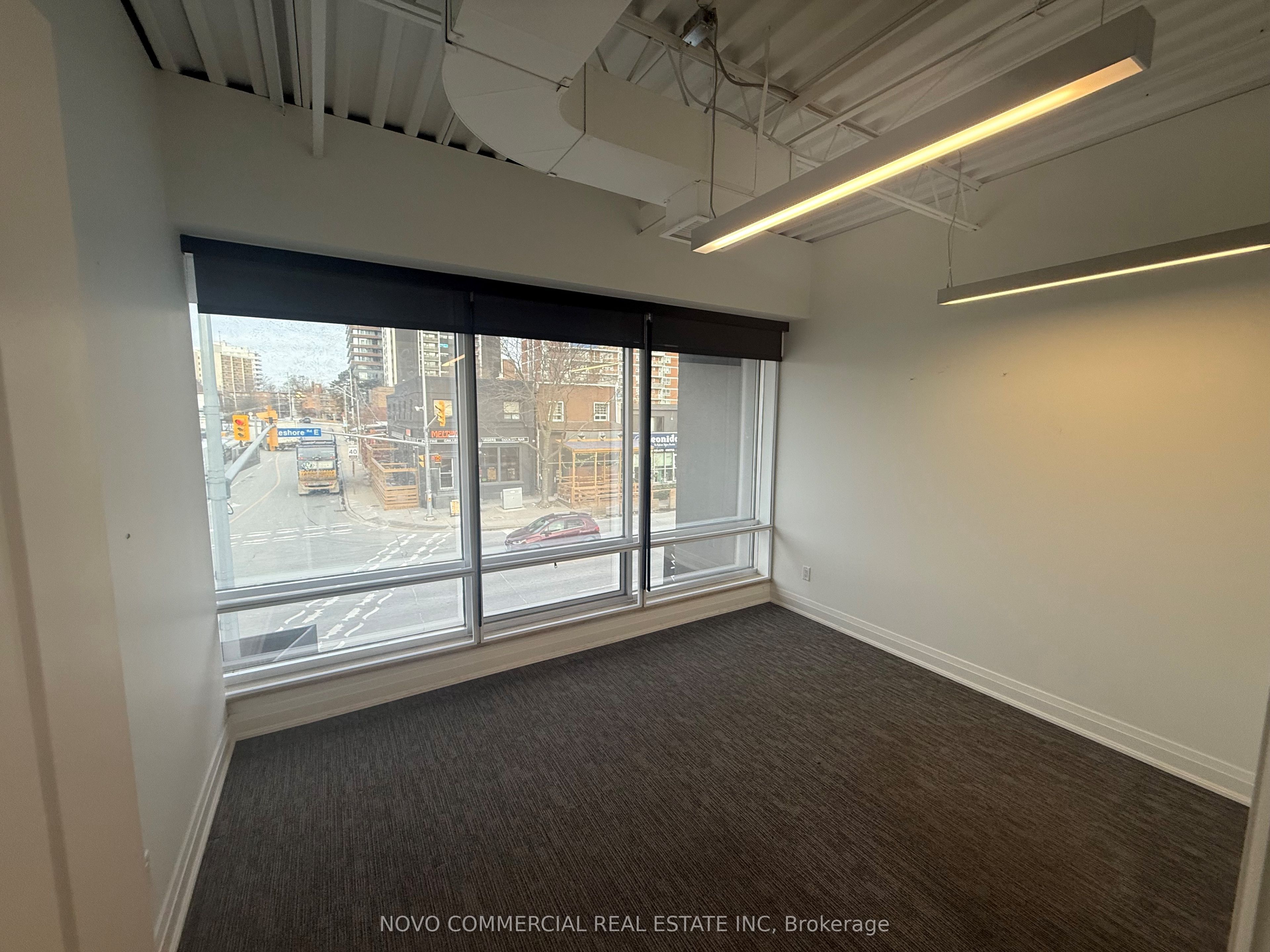 #300 - 39 Lakeshore Road Property Photo 6