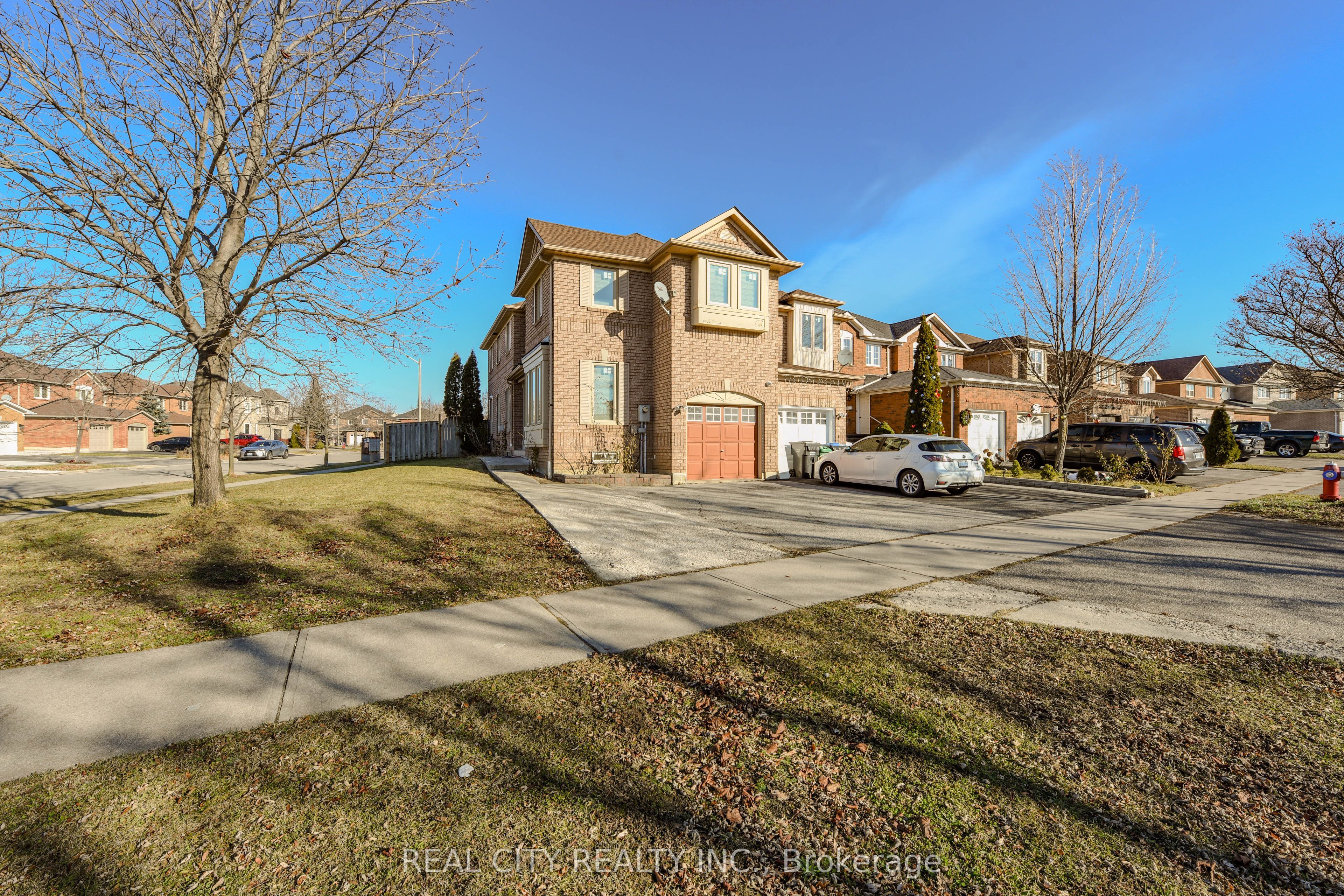 7020 Black Walnut Trail Property Photo 1
