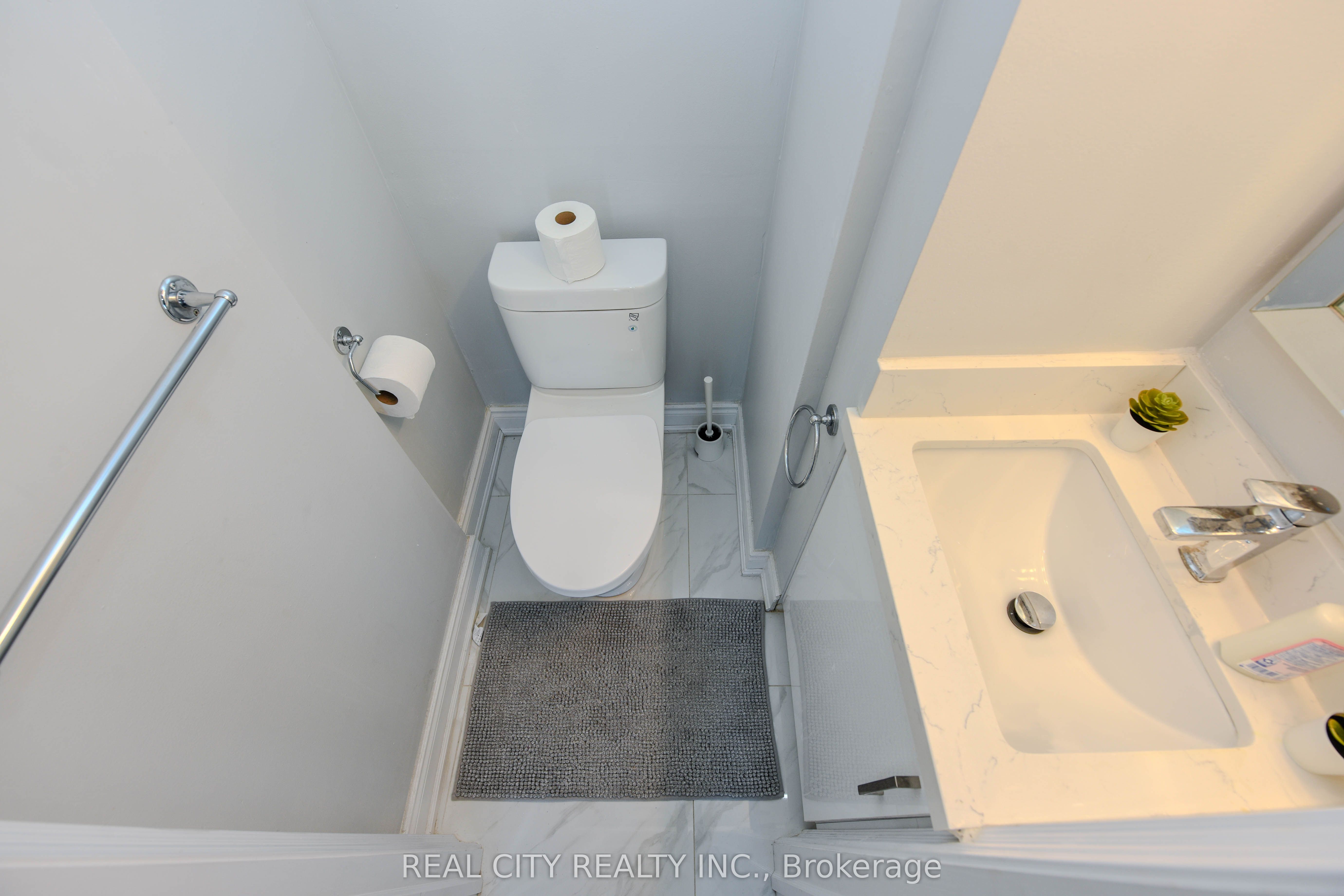 7020 Black Walnut Trail Property Photo 18