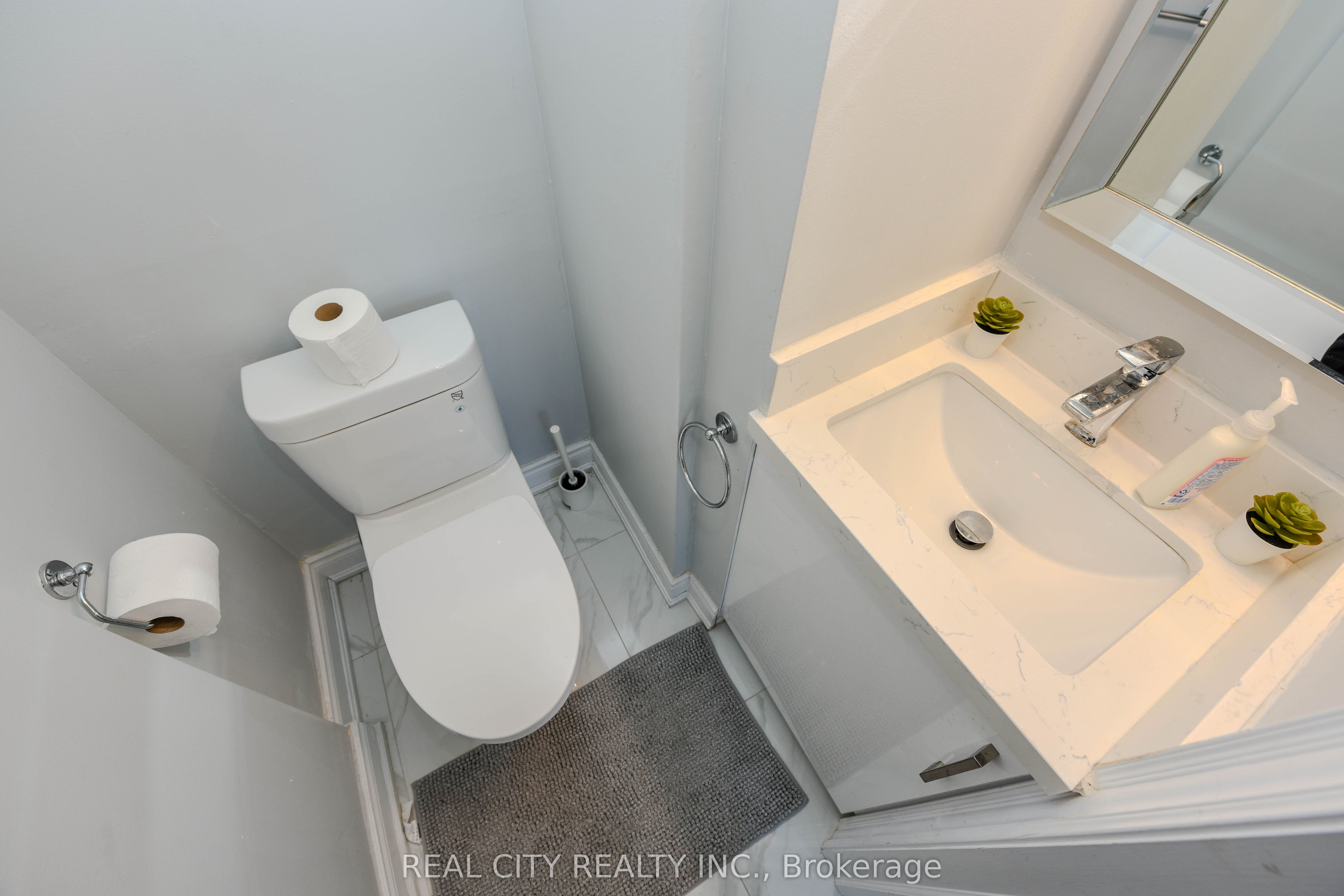 7020 Black Walnut Trail Property Photo 20