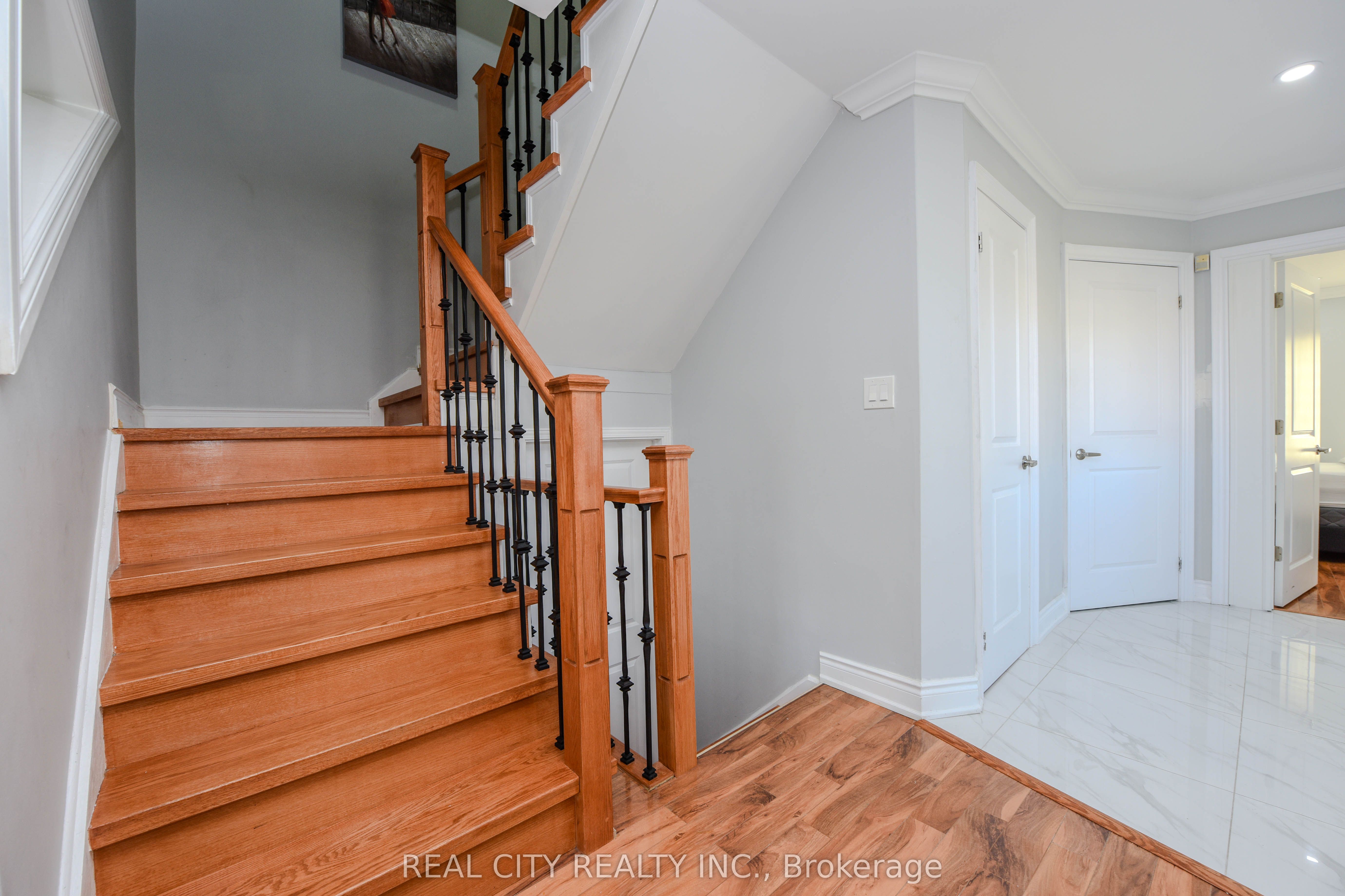 7020 Black Walnut Trail Property Photo 27