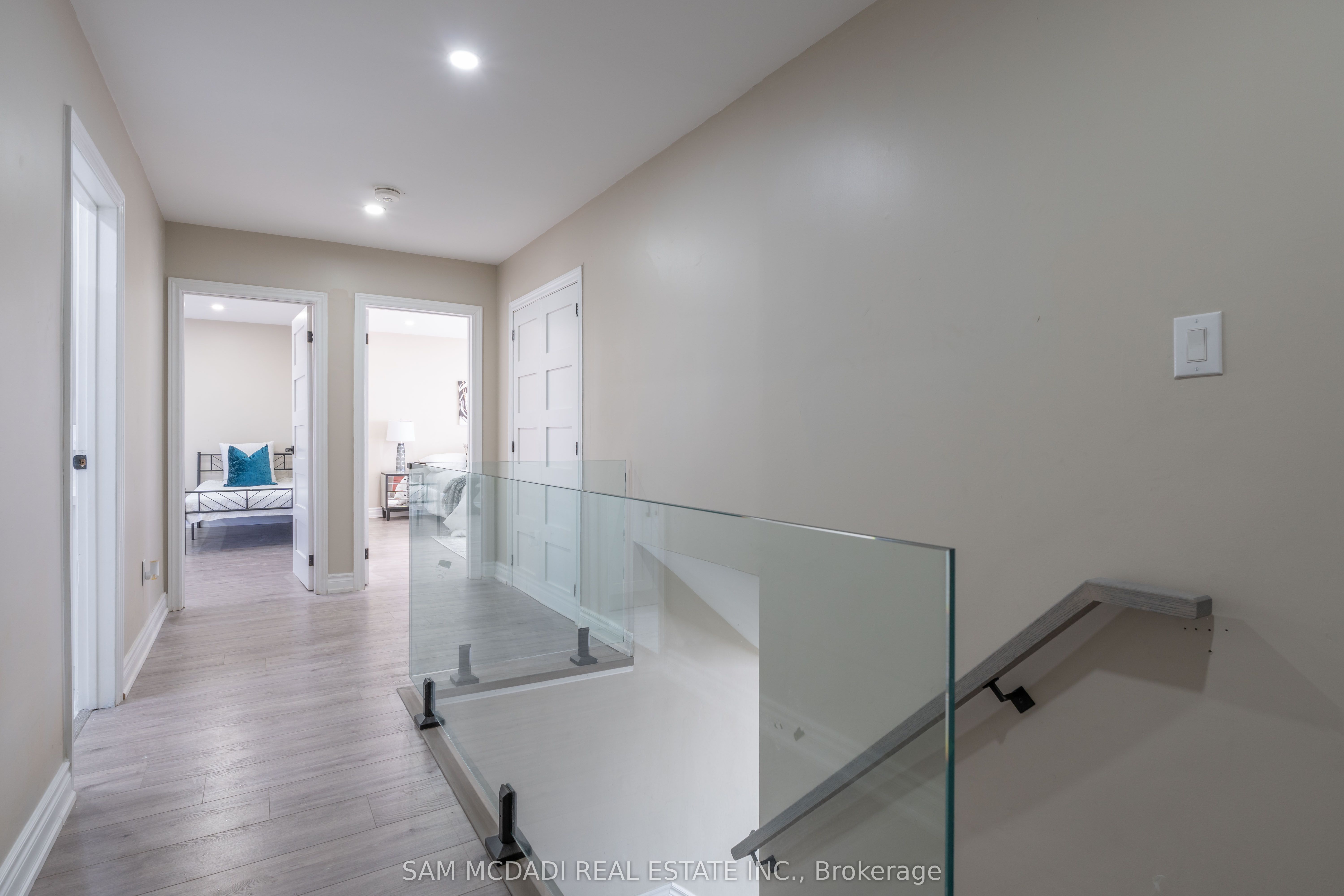 12951 Steeles Avenue Property Photo 20