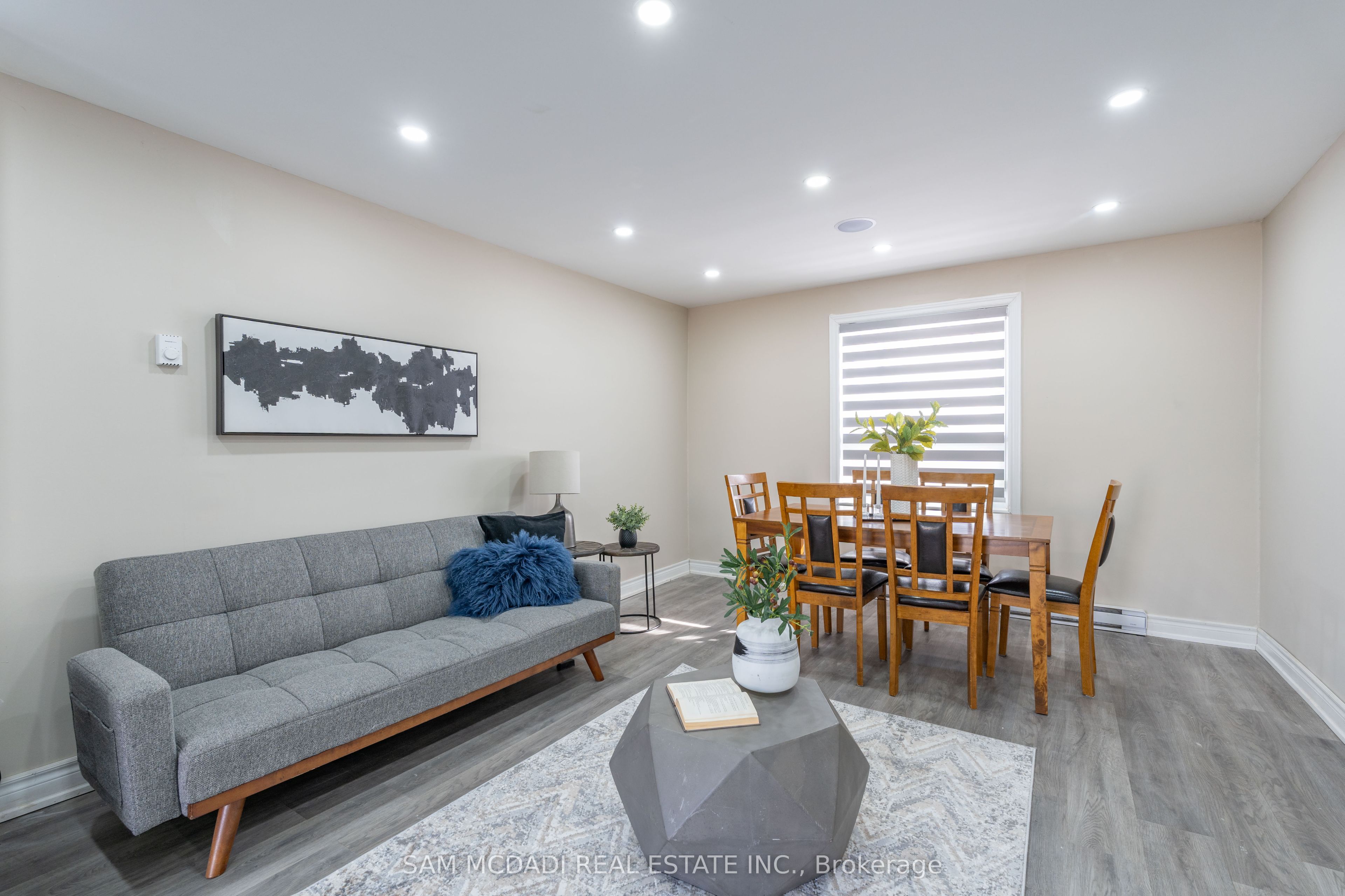 12951 Steeles Avenue Property Photo 34