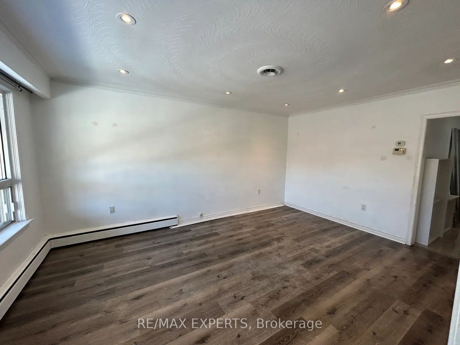 88 Twelfth Street Property Photo 3