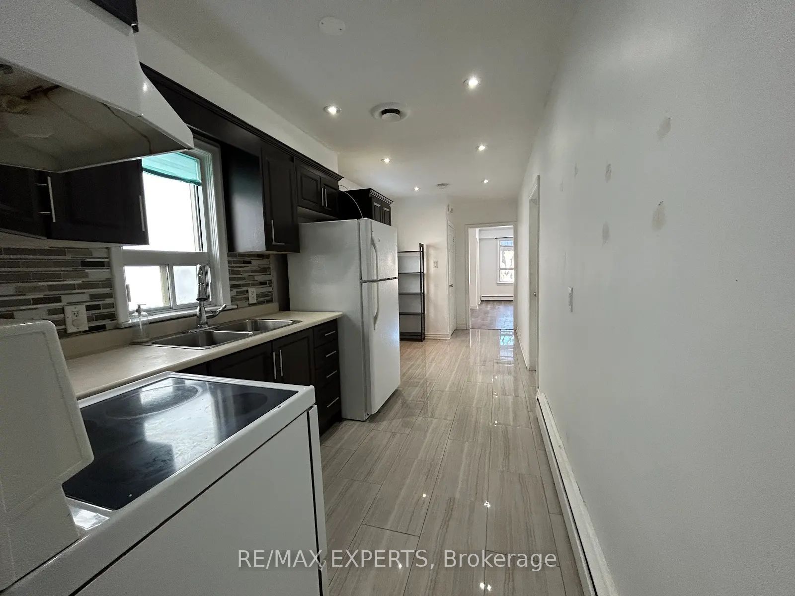88 Twelfth Street Property Photo 6